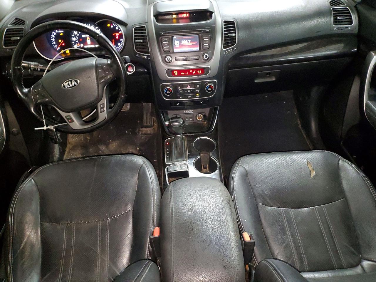 2014 KIA SORENTO EX photo 8