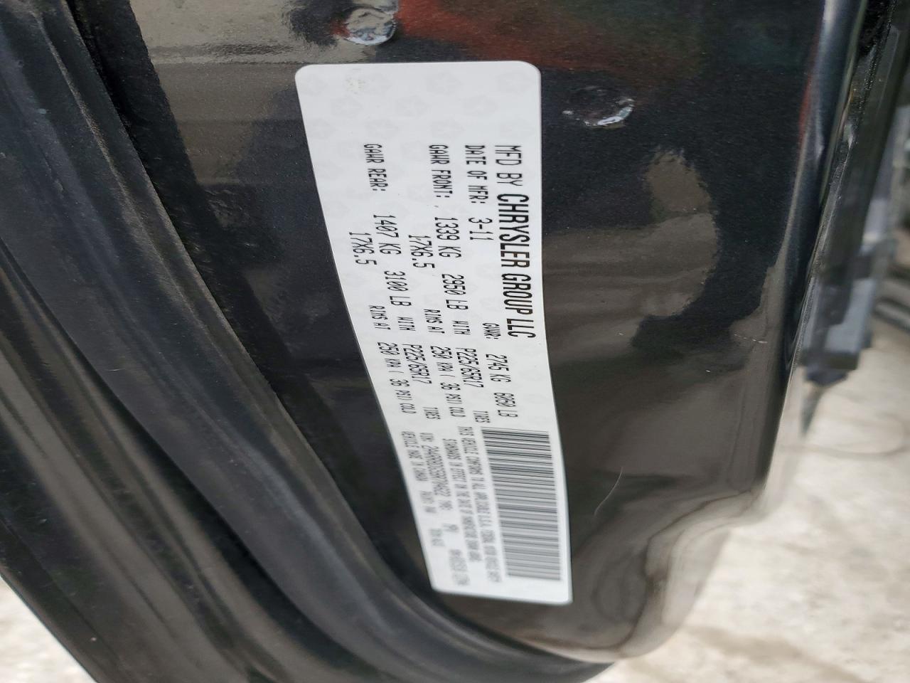 2011 CHRYSLER TOWN & COUNTRY TOURING L photo 37