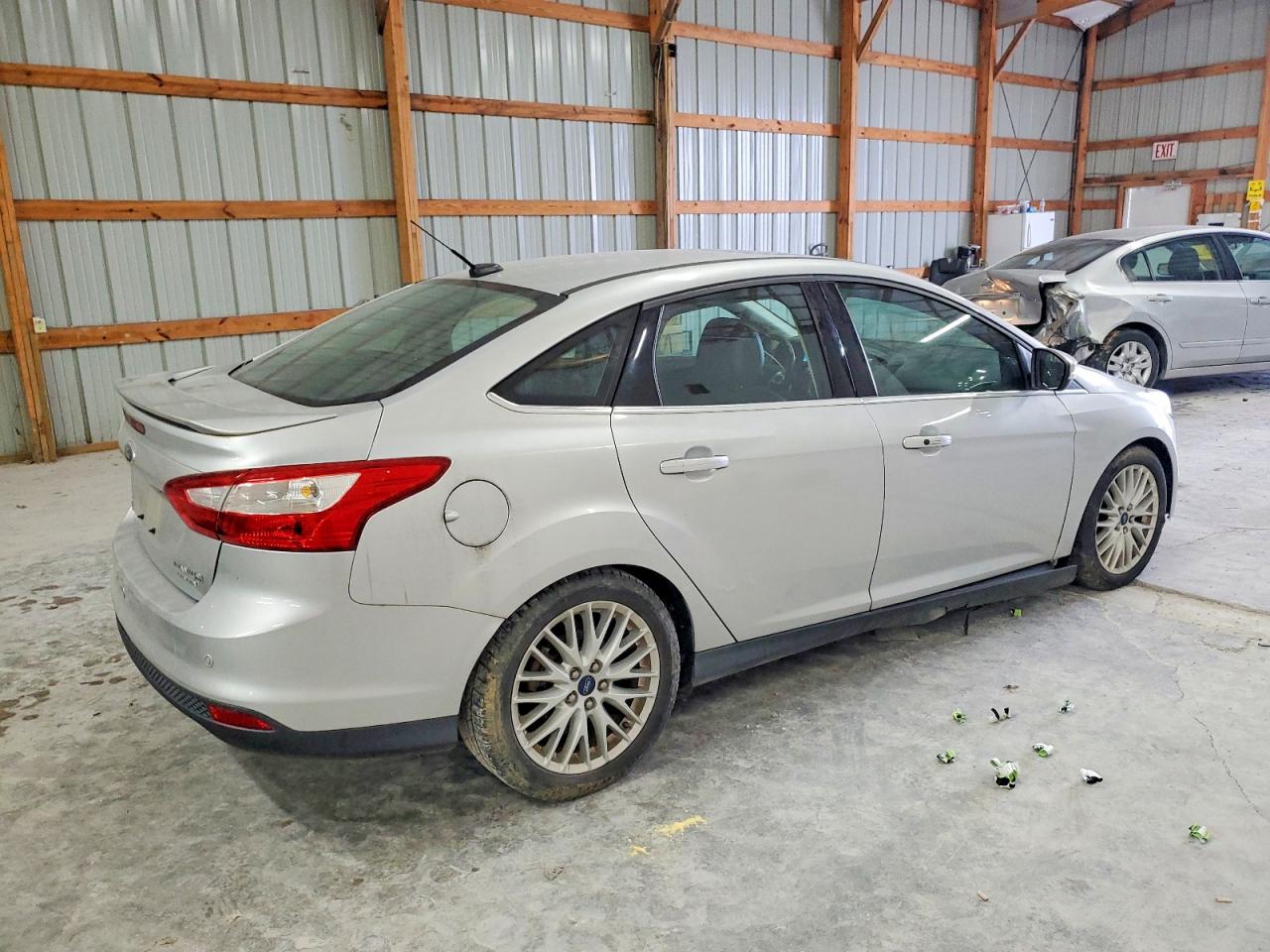 2014 FORD FOCUS TITANIUM photo 3