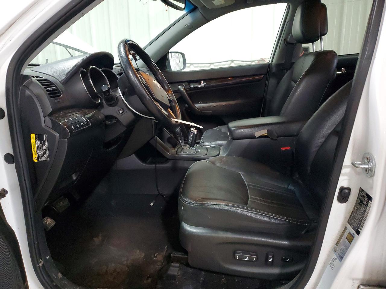 2013 KIA SORENTO SX photo 13