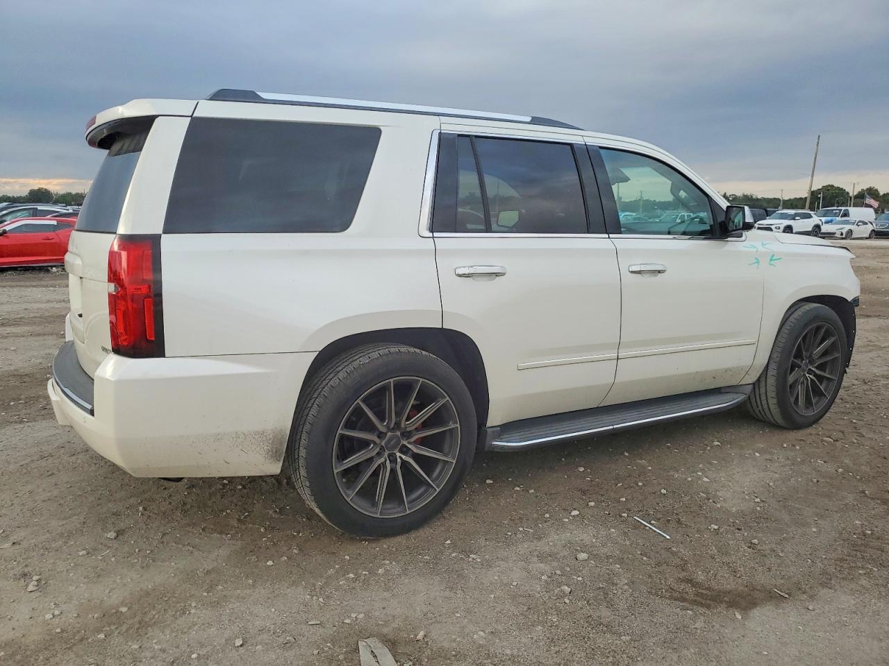 2015 CHEVROLET TAHOE C1500 LTZ photo 5