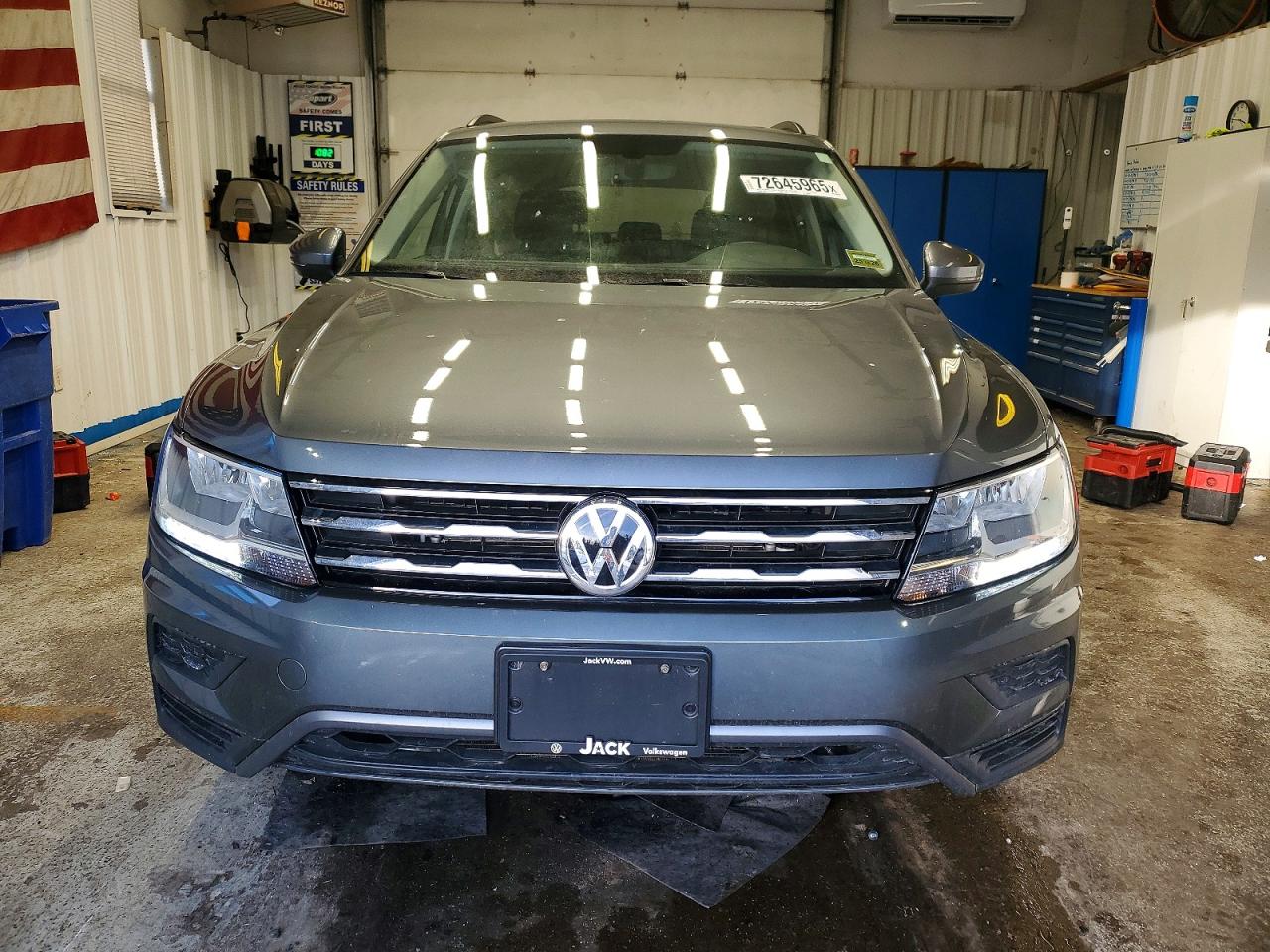 2021 VOLKSWAGEN TIGUAN SE photo 5