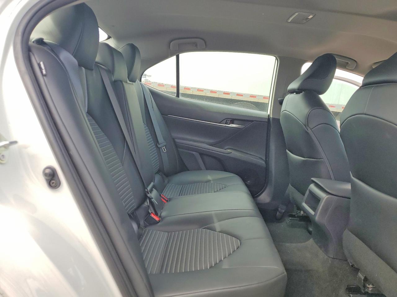 2022 TOYOTA CAMRY SE photo 10