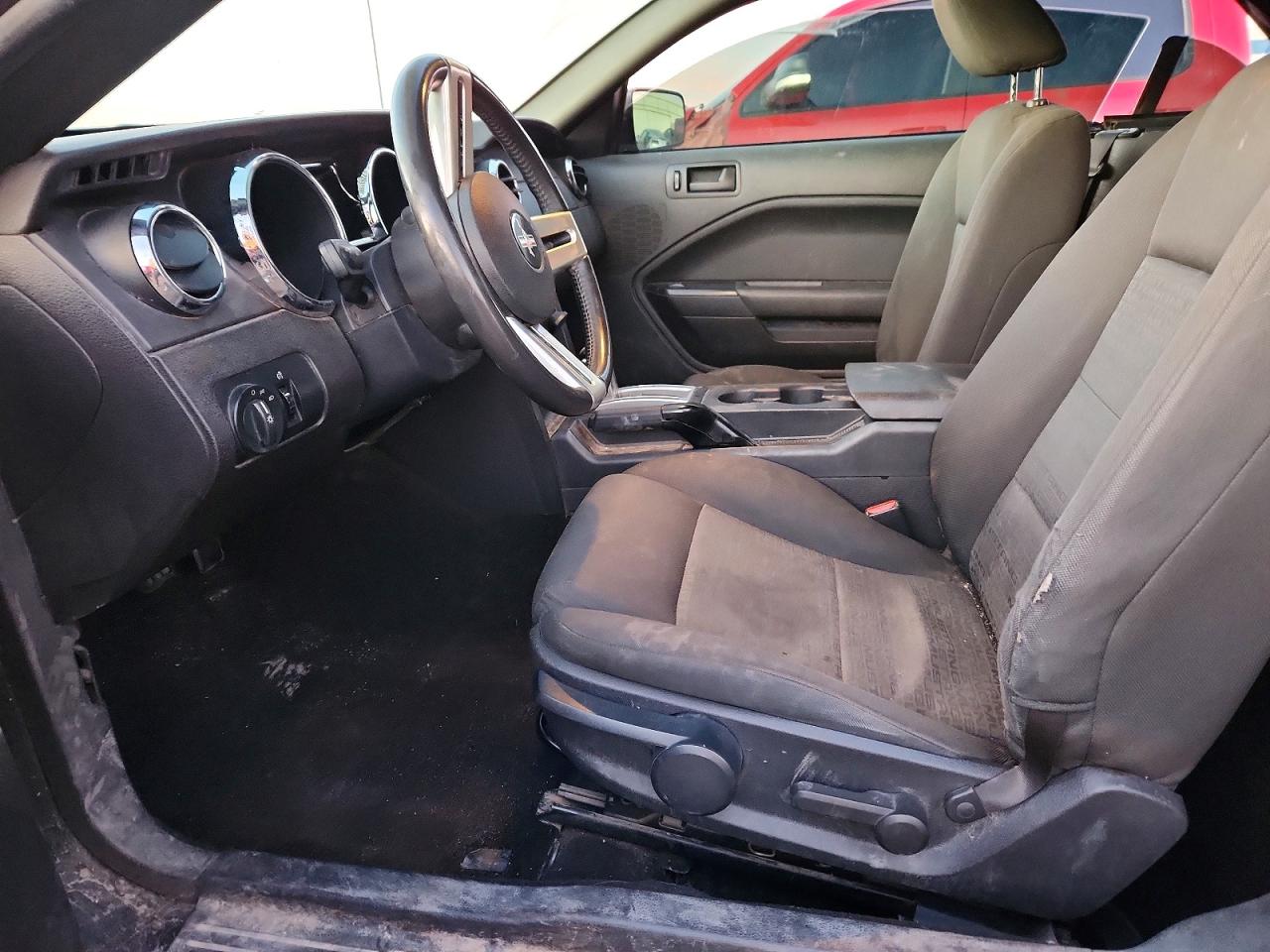 2007 FORD MUSTANG photo 13