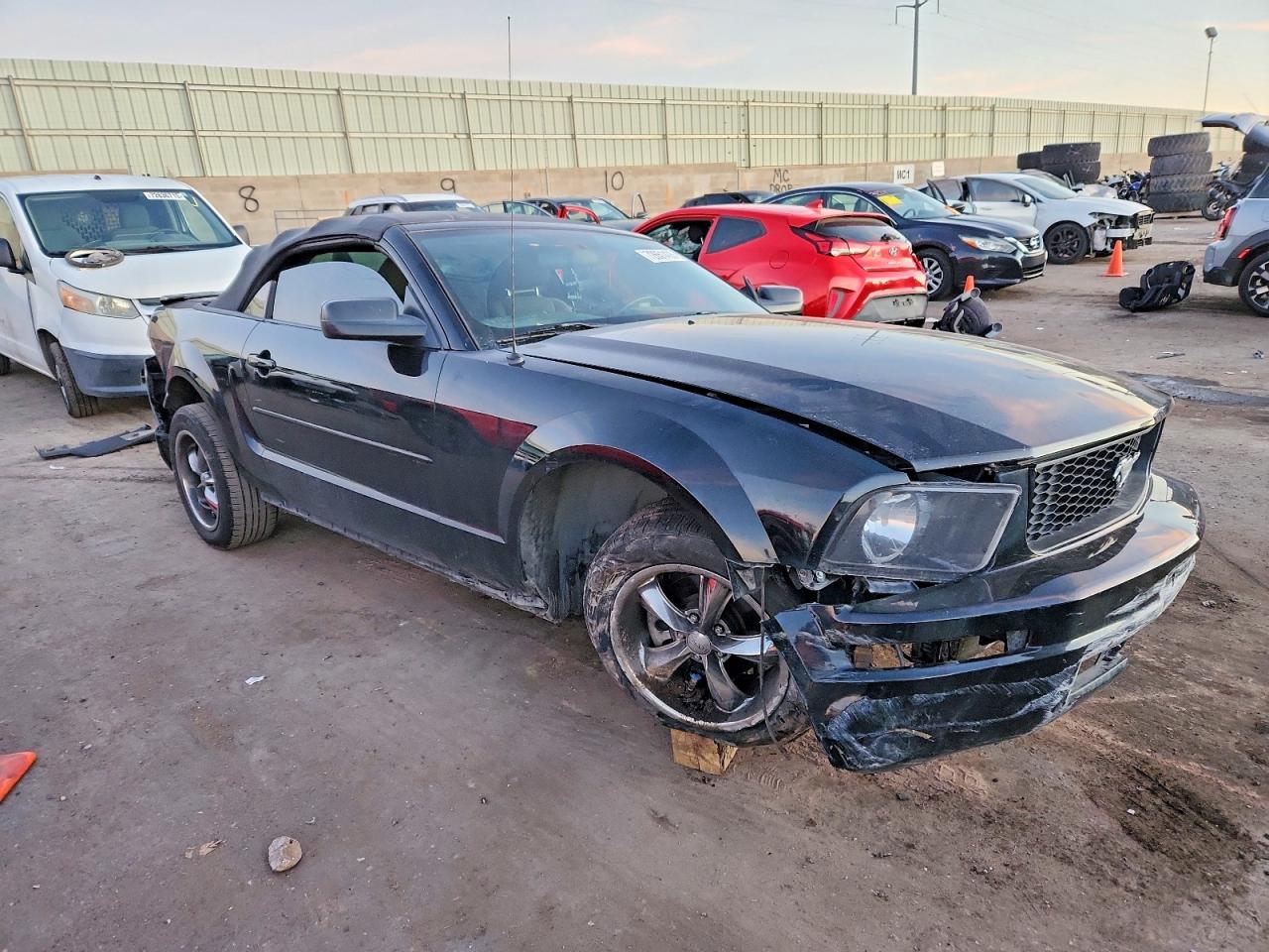 2007 FORD MUSTANG photo 7