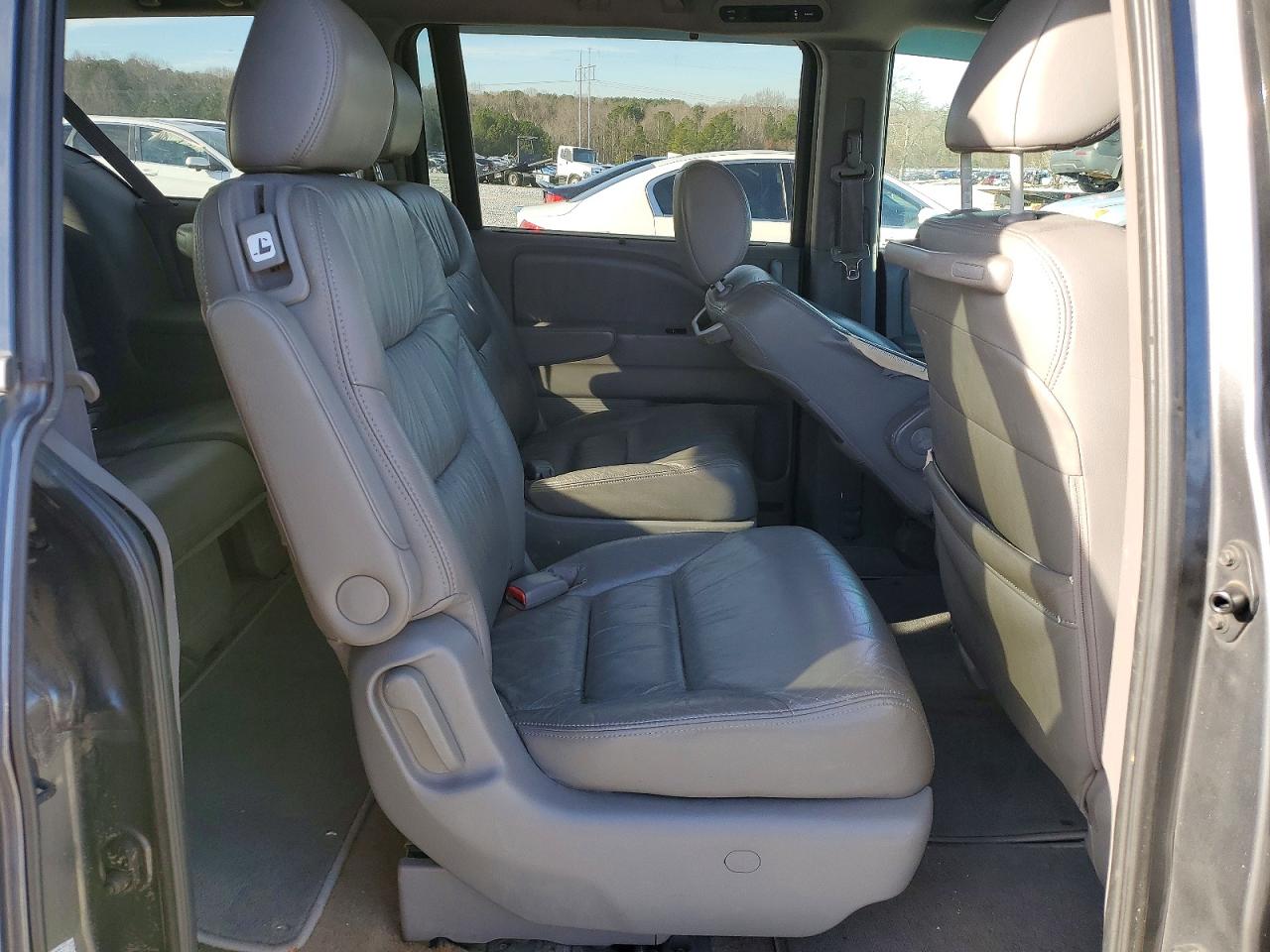 2010 HONDA ODYSSEY EXL photo 21
