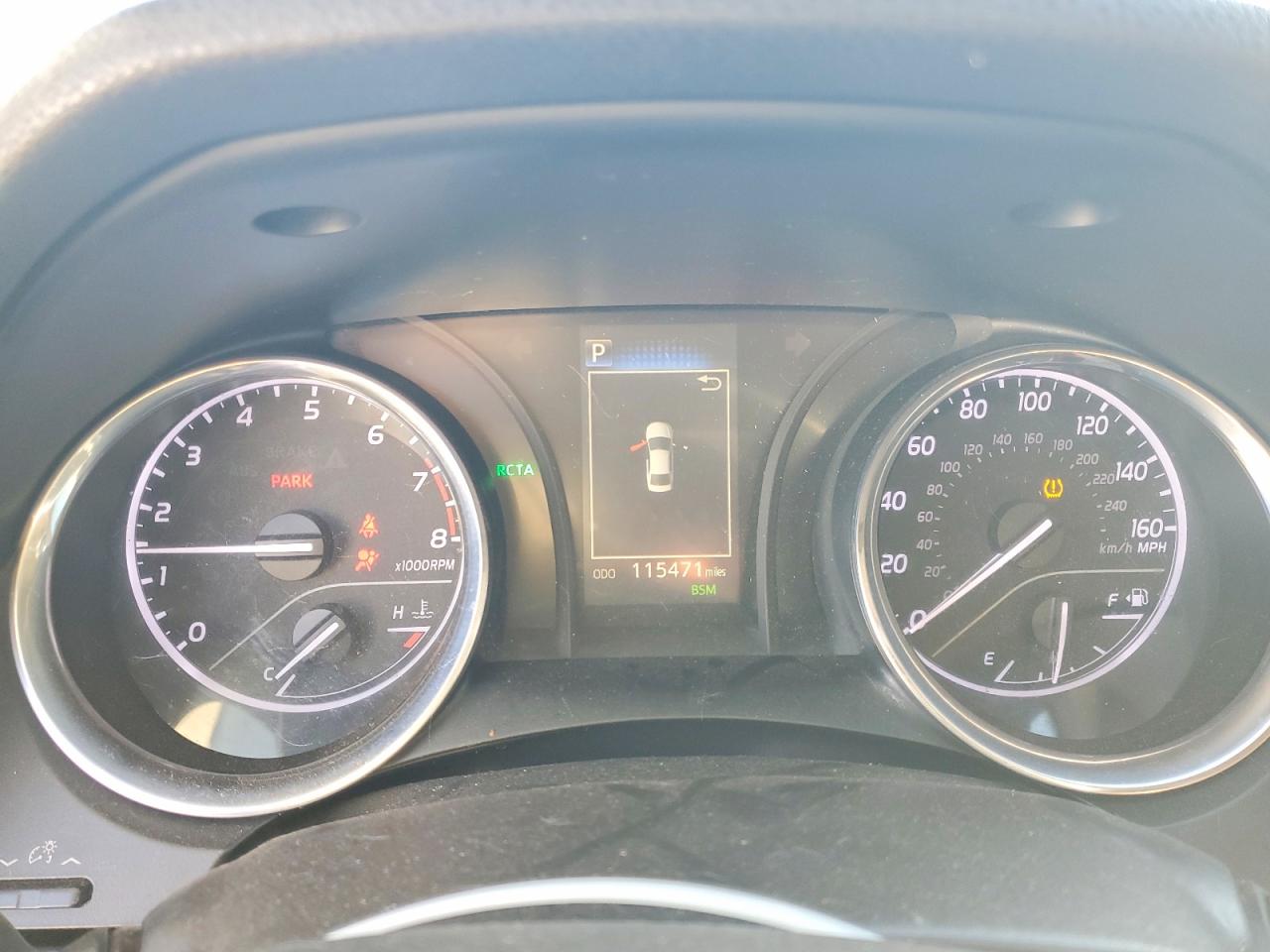 2019 TOYOTA CAMRY L photo 17