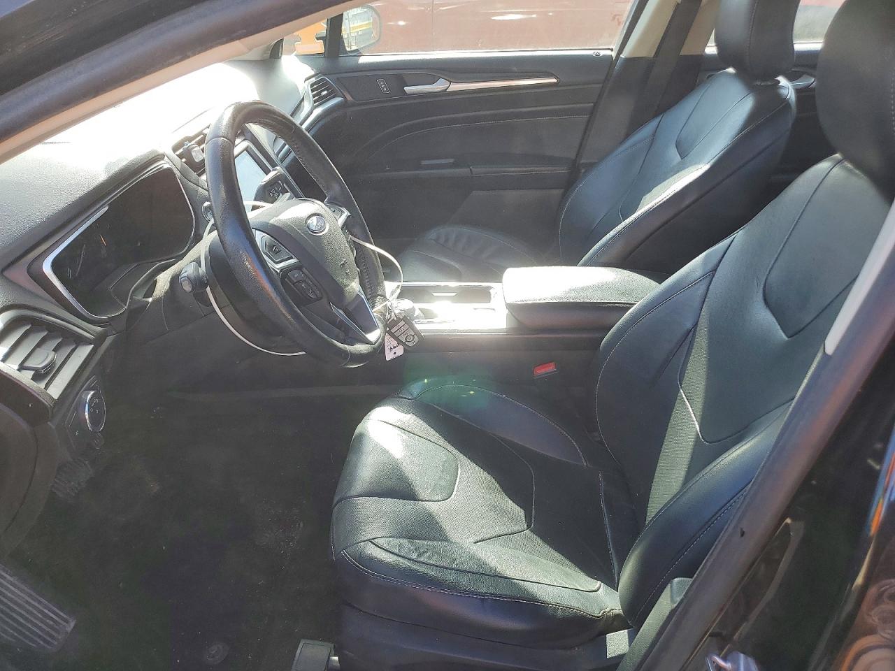 2019 FORD FUSION TITANIUM photo 13