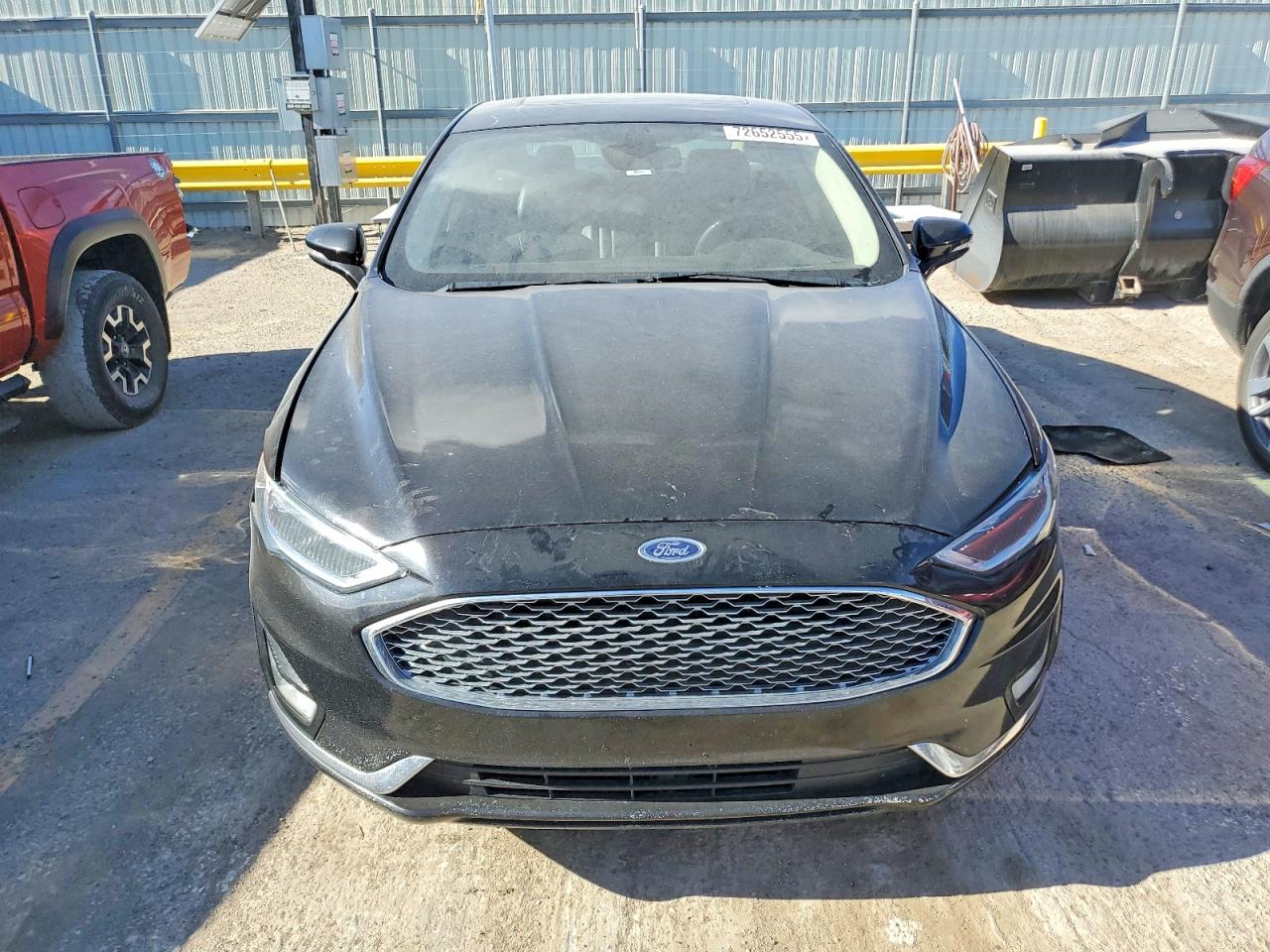 2019 FORD FUSION TITANIUM photo 9