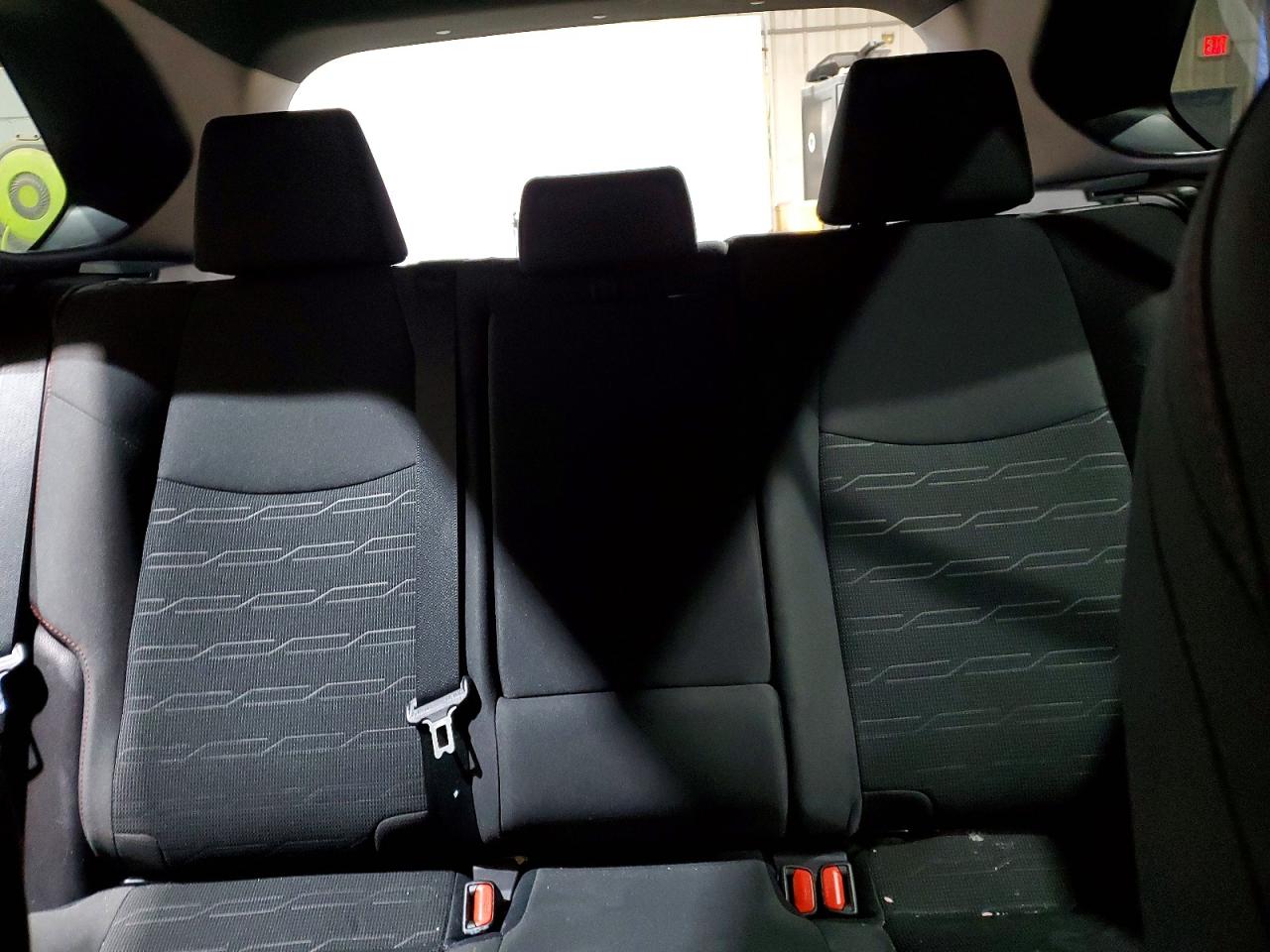 2021 TOYOTA RAV4 PRIME SE photo 10