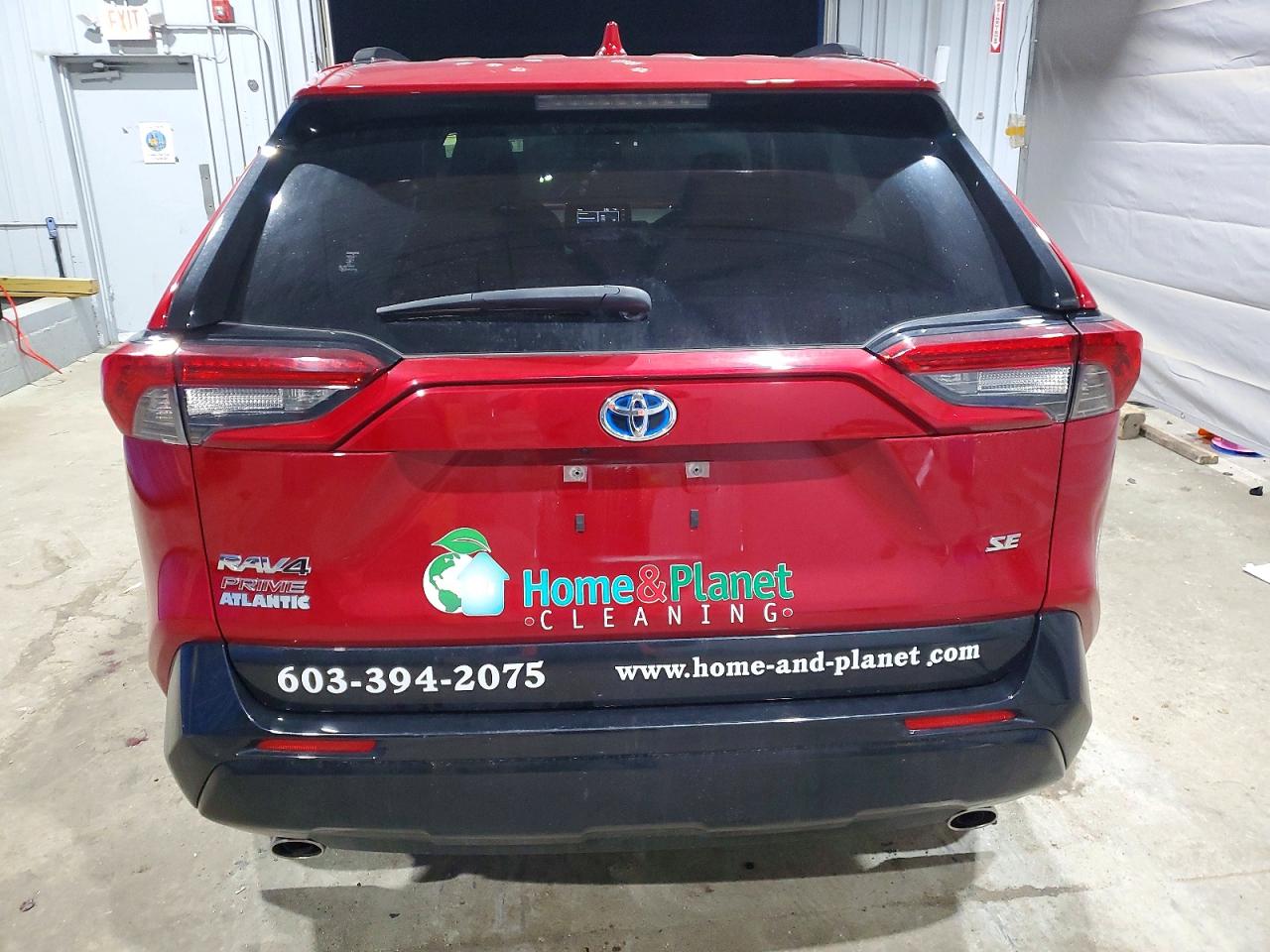 2021 TOYOTA RAV4 PRIME SE photo 6