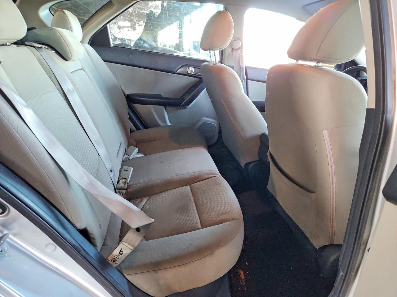 2013 KIA FORTE EX photo 10