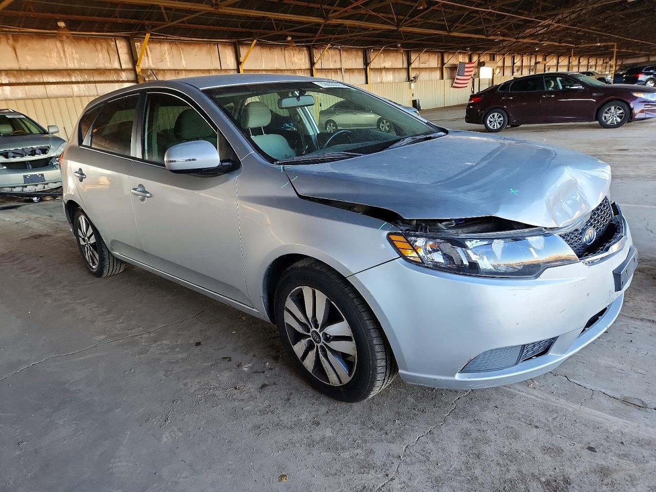 2013 KIA FORTE EX photo 4