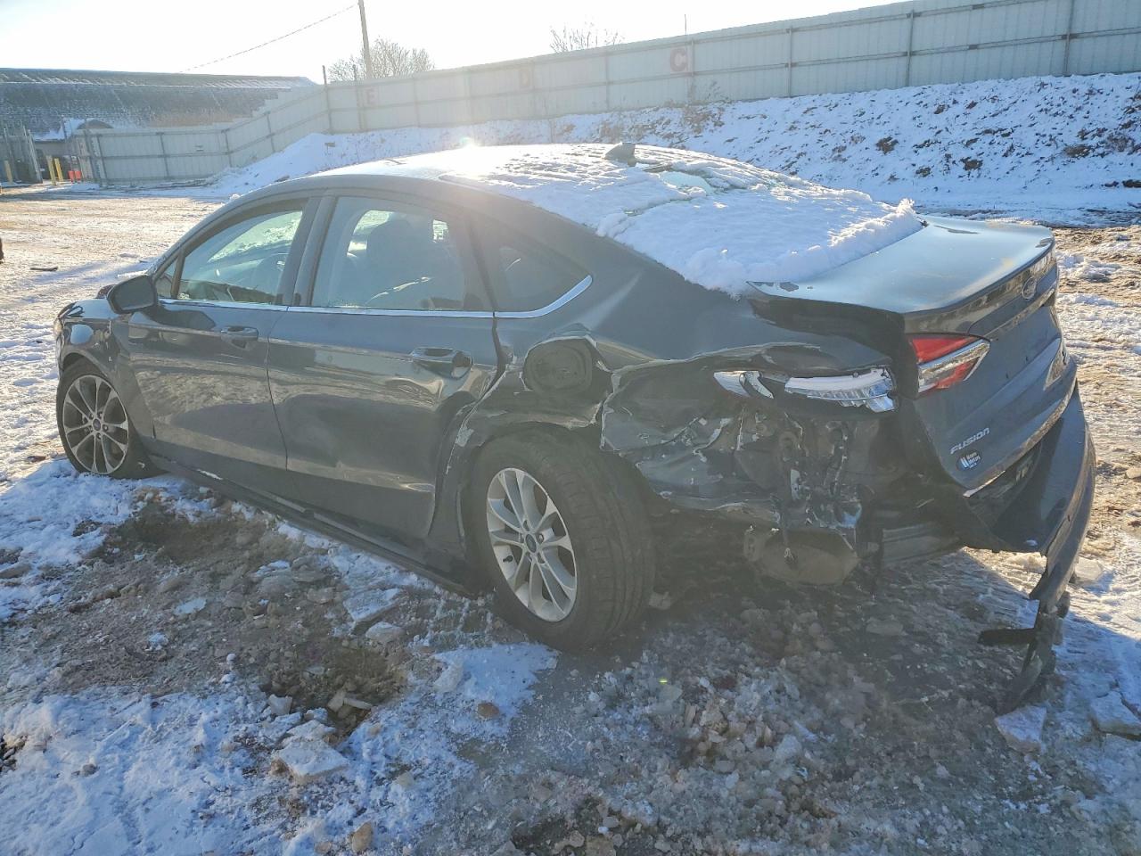 2020 FORD FUSION SE photo 3