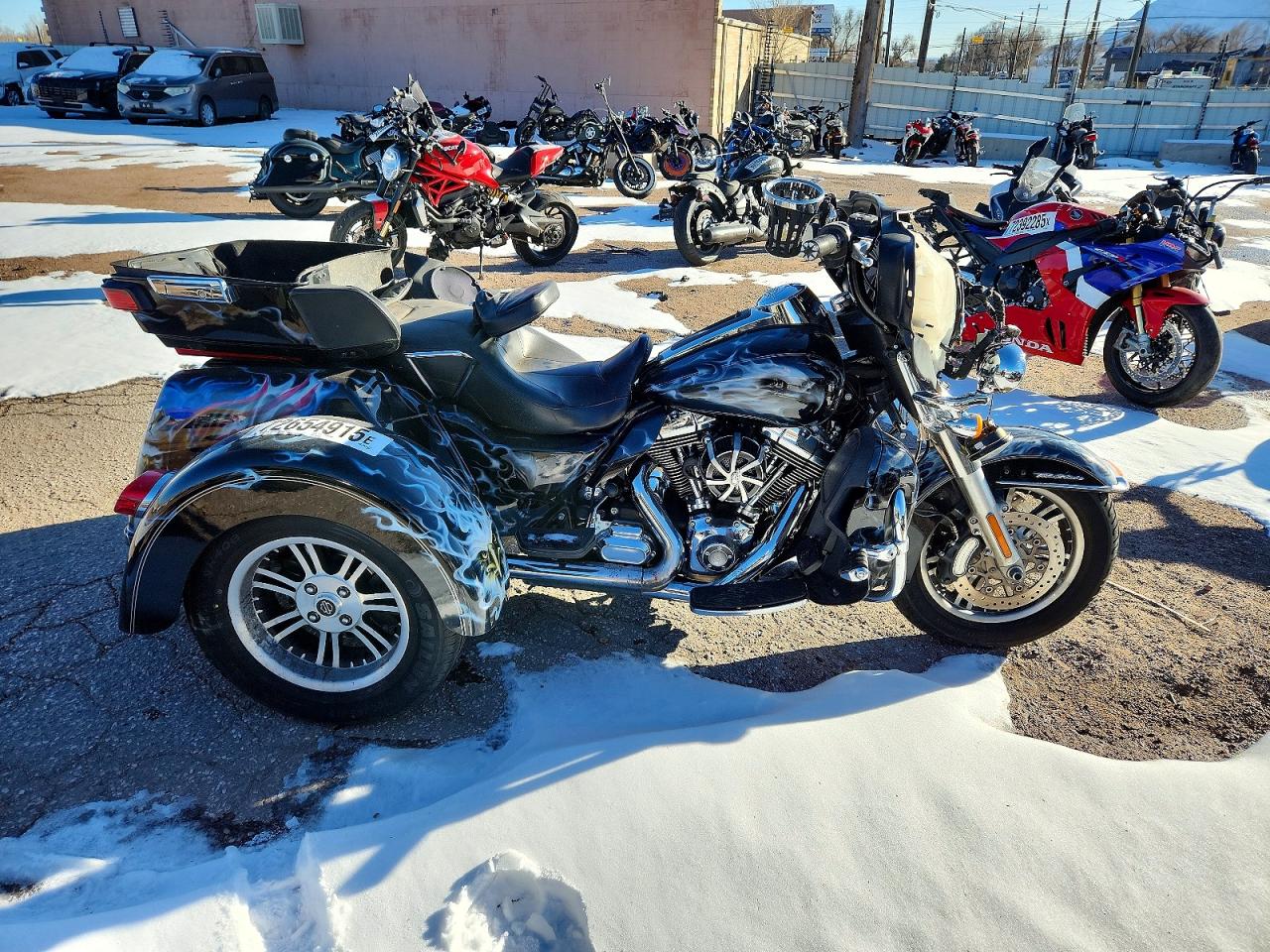 2015 HARLEY-DAVIDSON FLHTCUTG