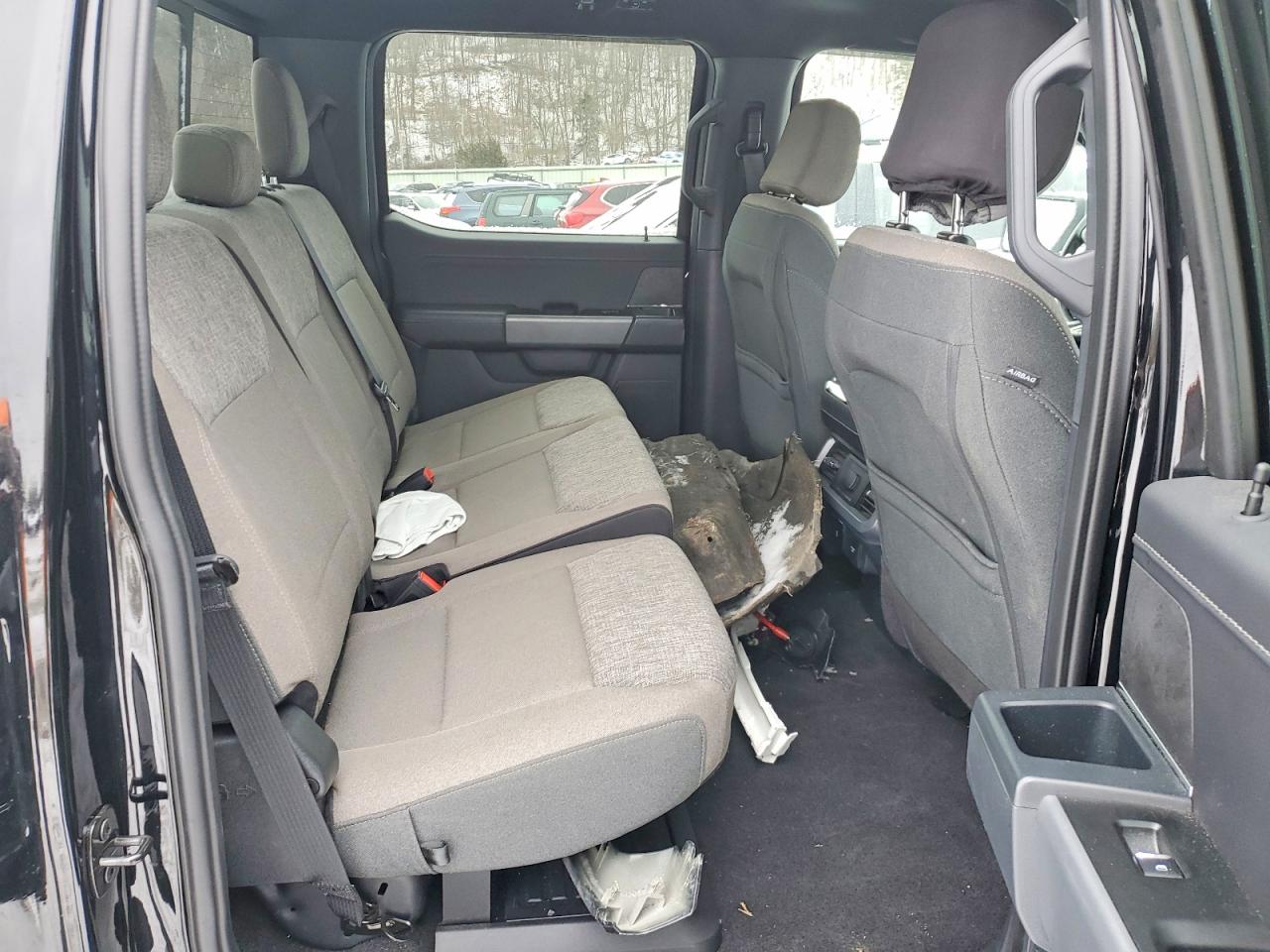 2025 FORD F150 XLT photo 19
