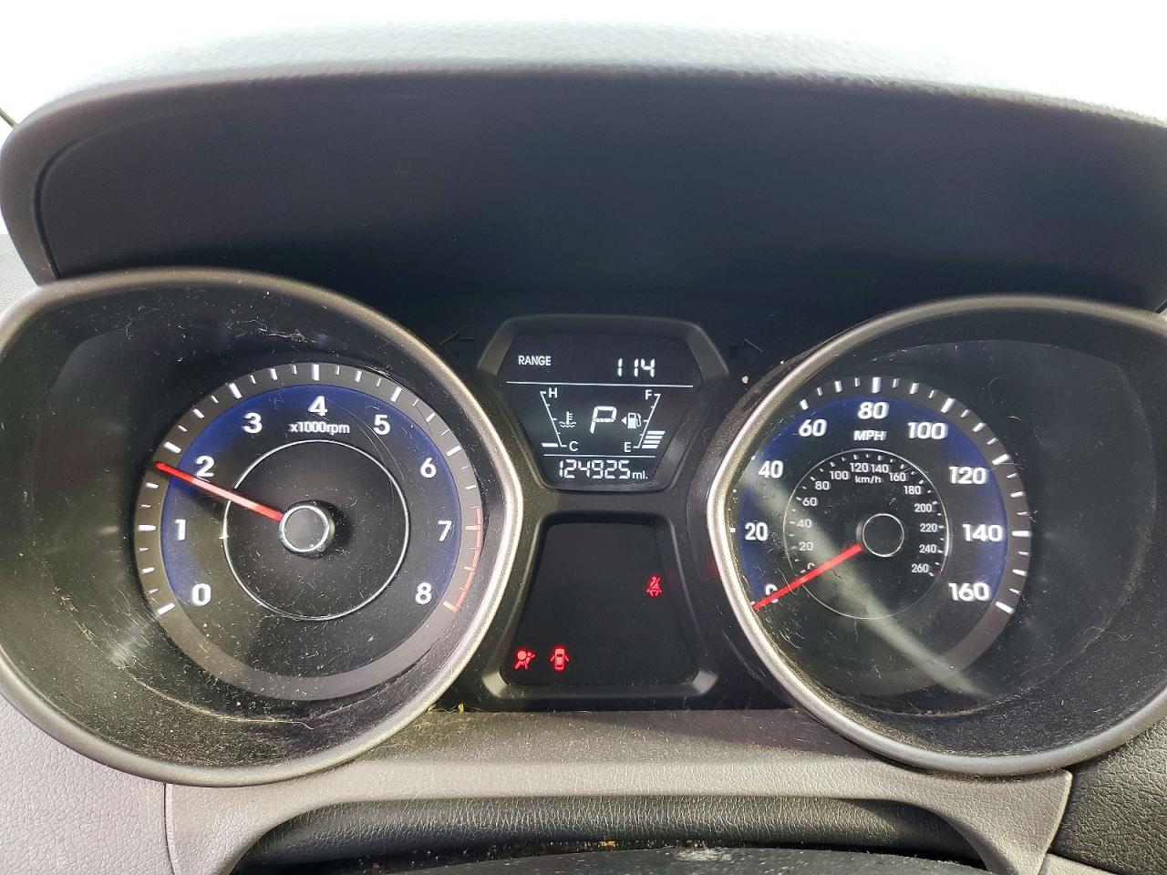 2015 HYUNDAI ELANTRA SE photo 17