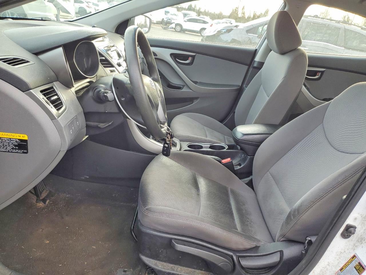 2015 HYUNDAI ELANTRA SE photo 13