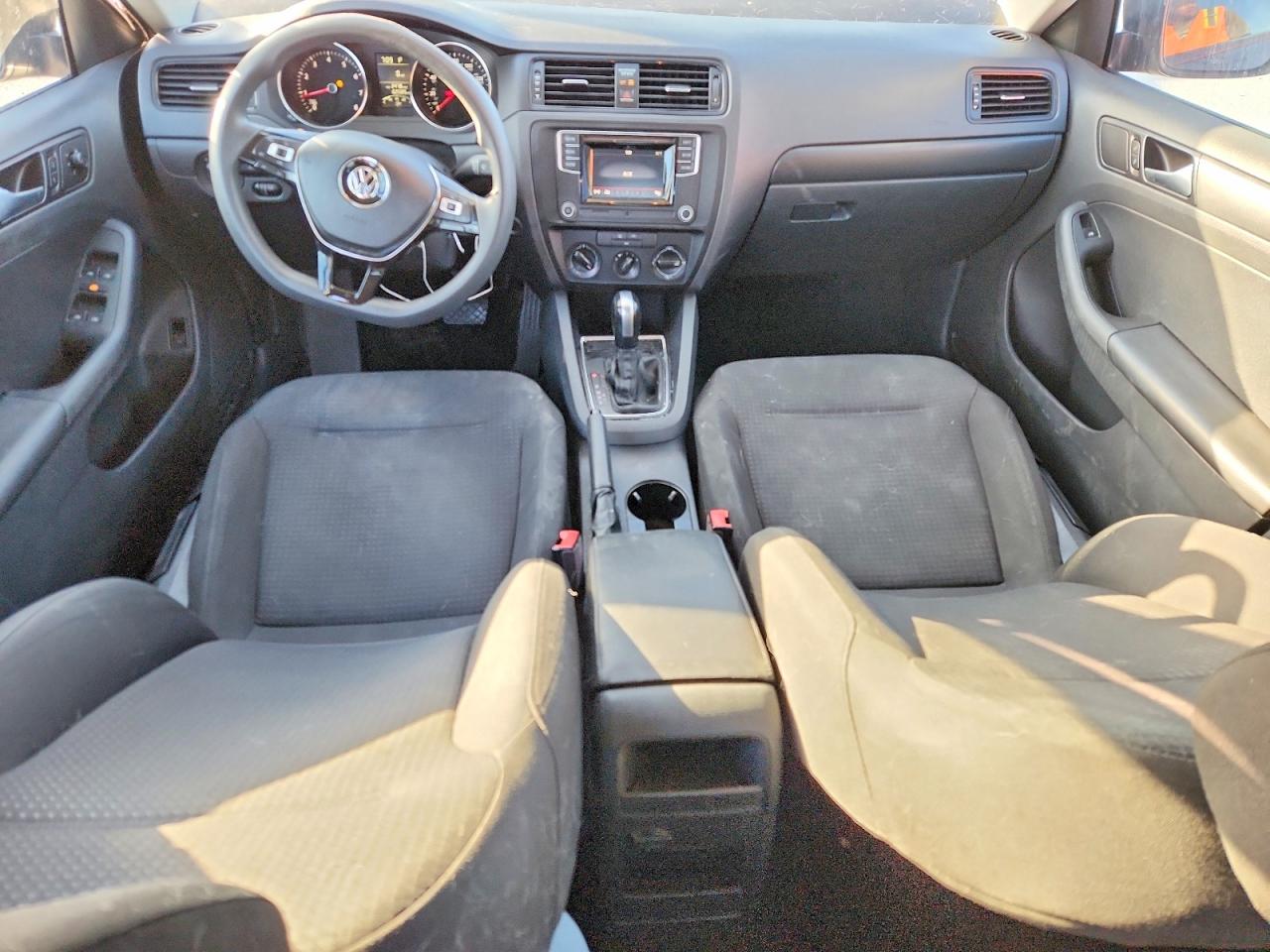 2016 VOLKSWAGEN JETTA S photo 8