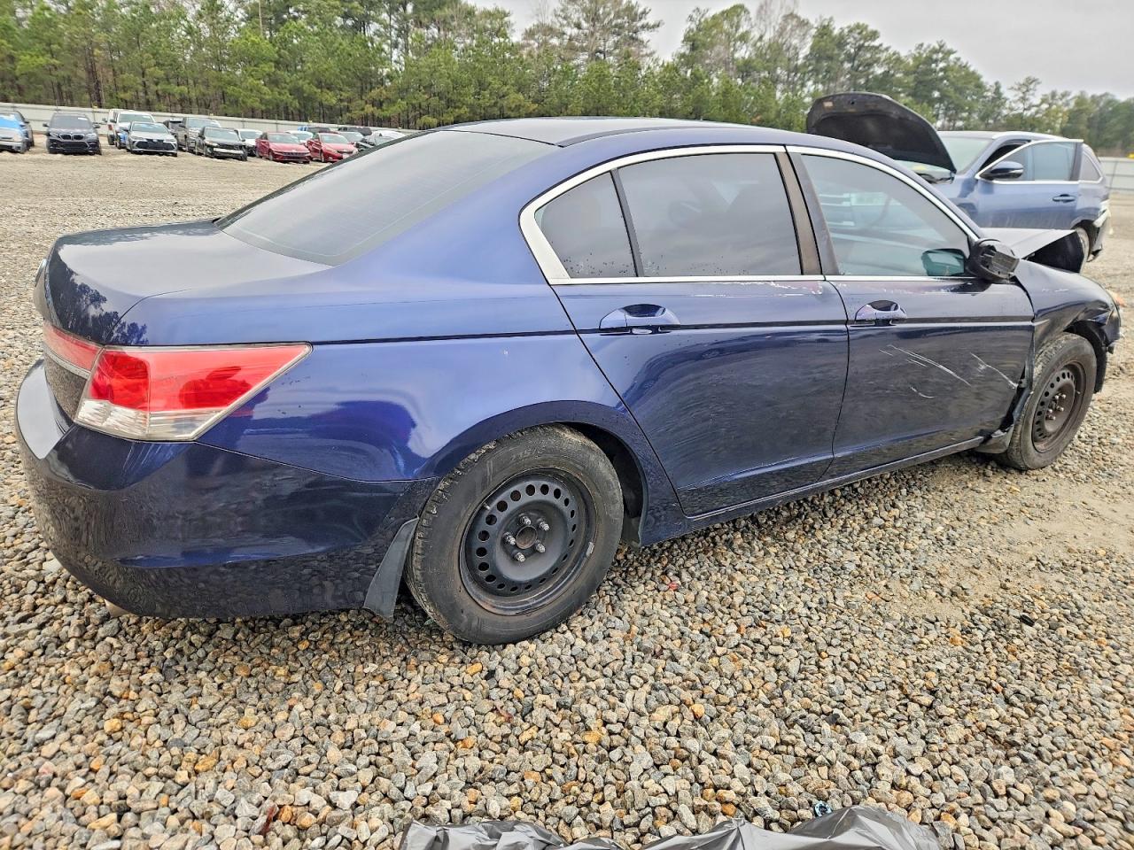 2012 HONDA ACCORD LX photo 5