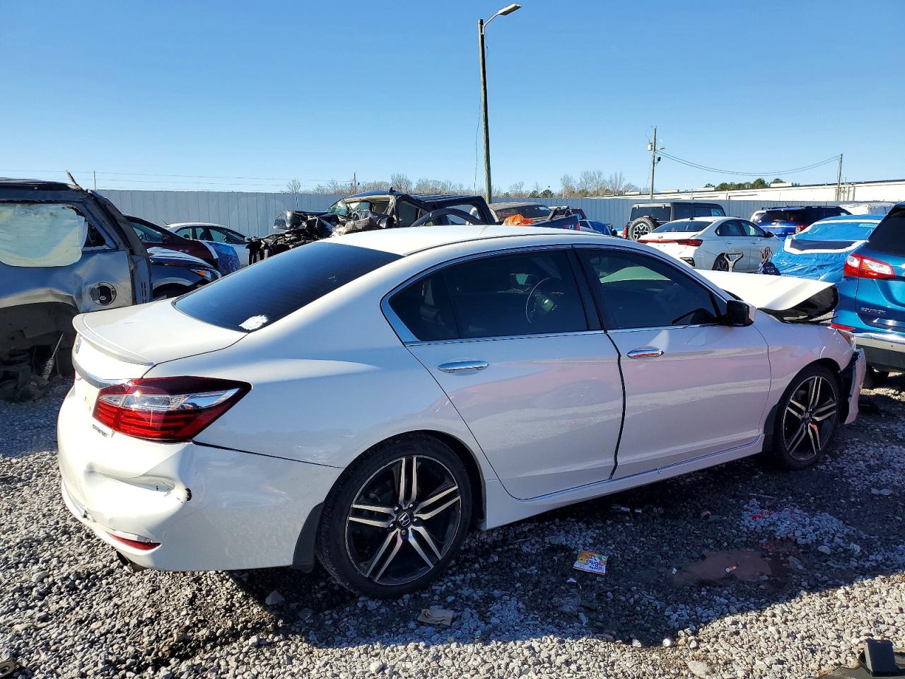 2017 HONDA ACCORD SPORT photo 3