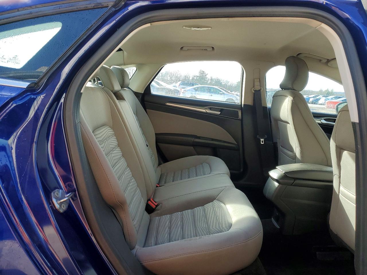 2016 FORD FUSION S photo 11
