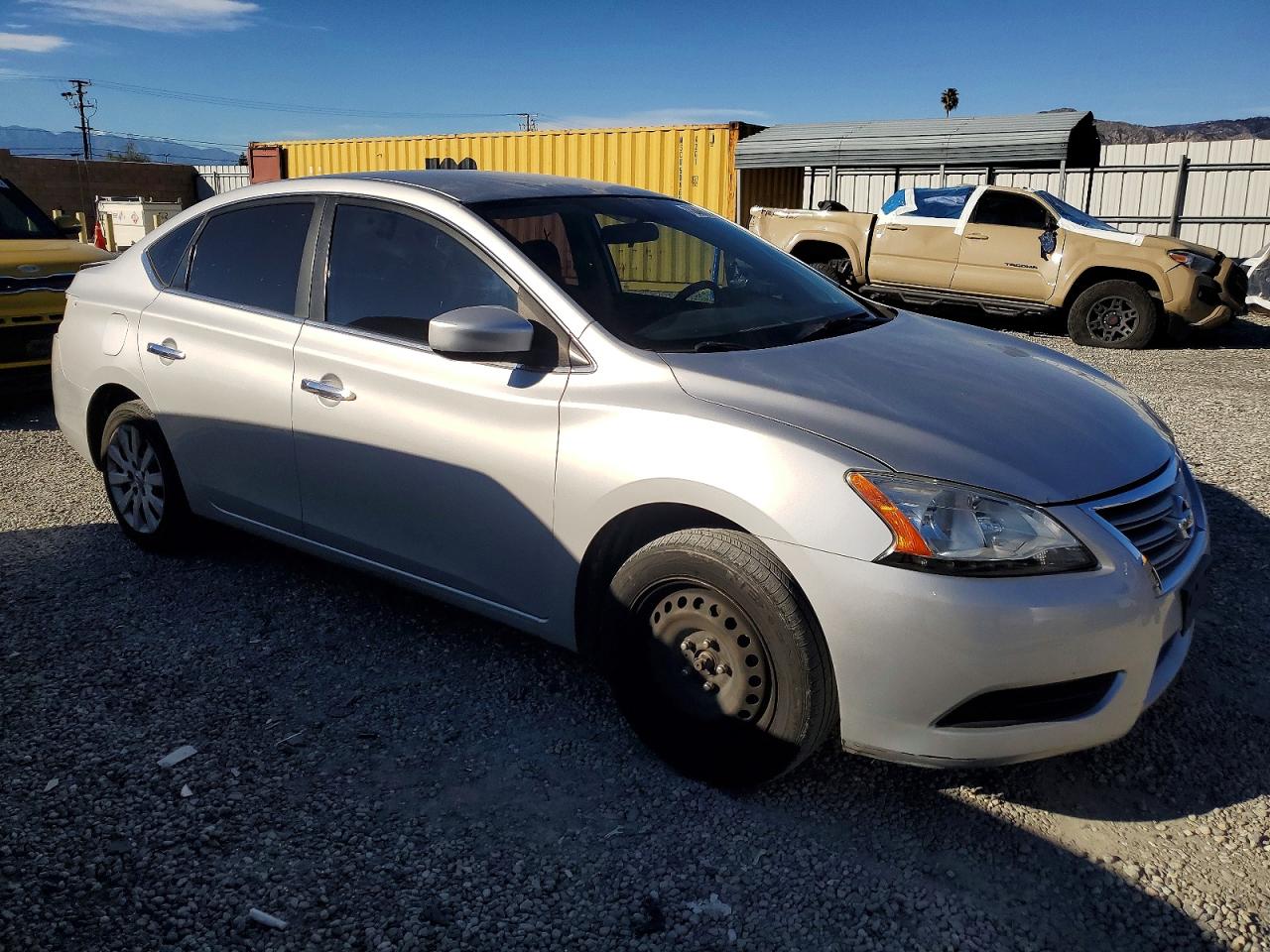 2015 NISSAN SENTRA S photo 4