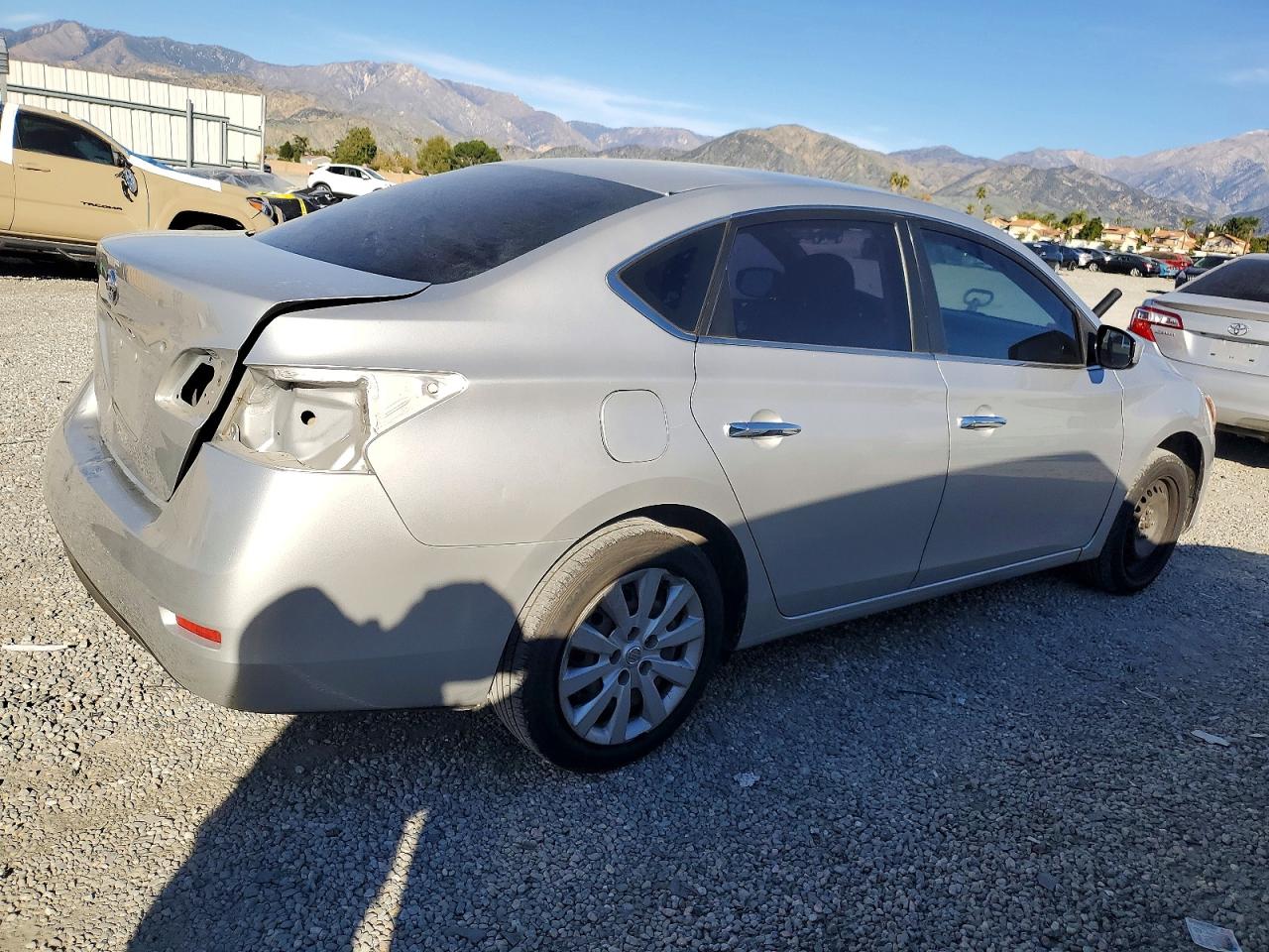 2015 NISSAN SENTRA S photo 3