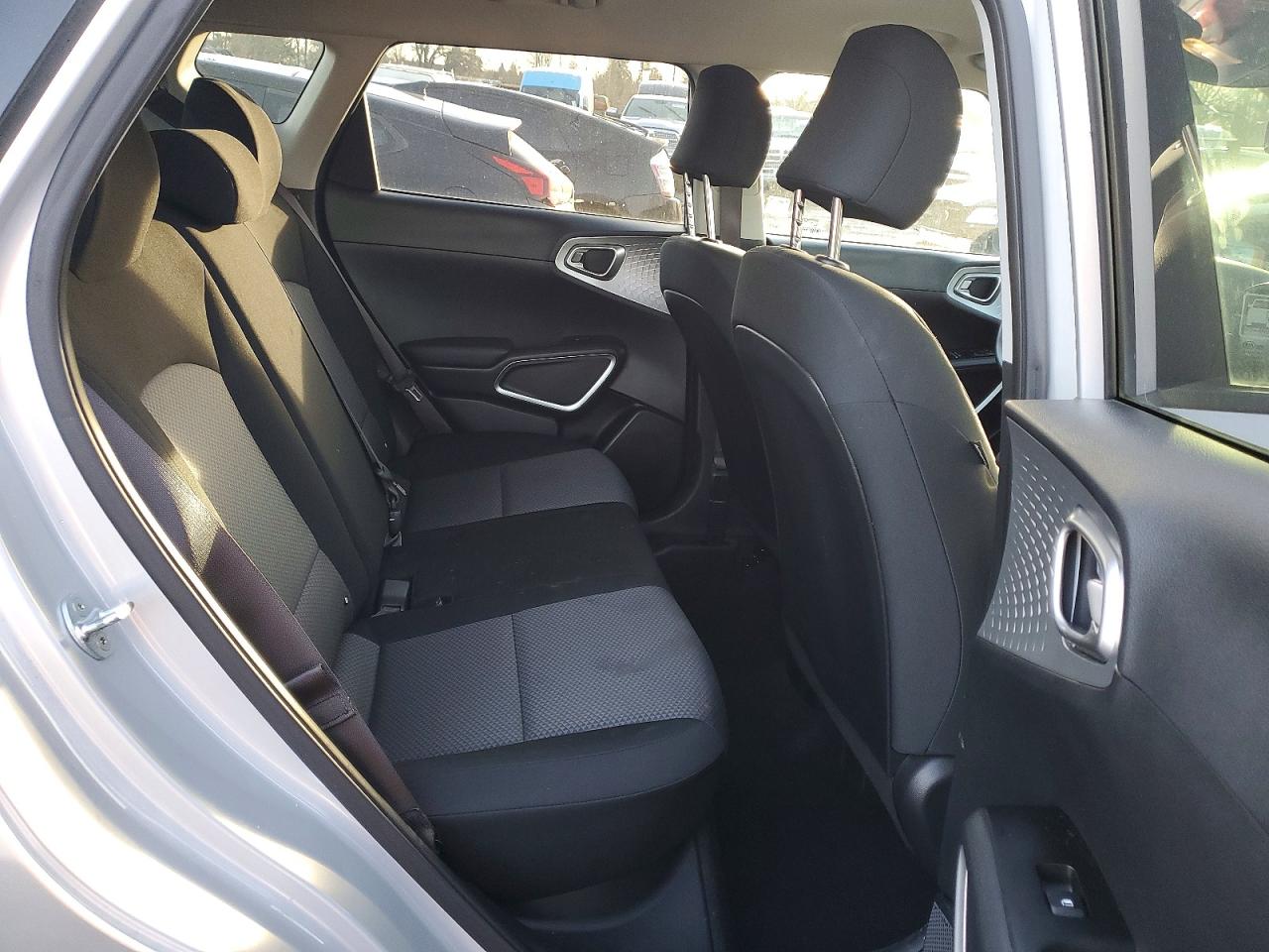 2020 KIA SOUL LX photo 28