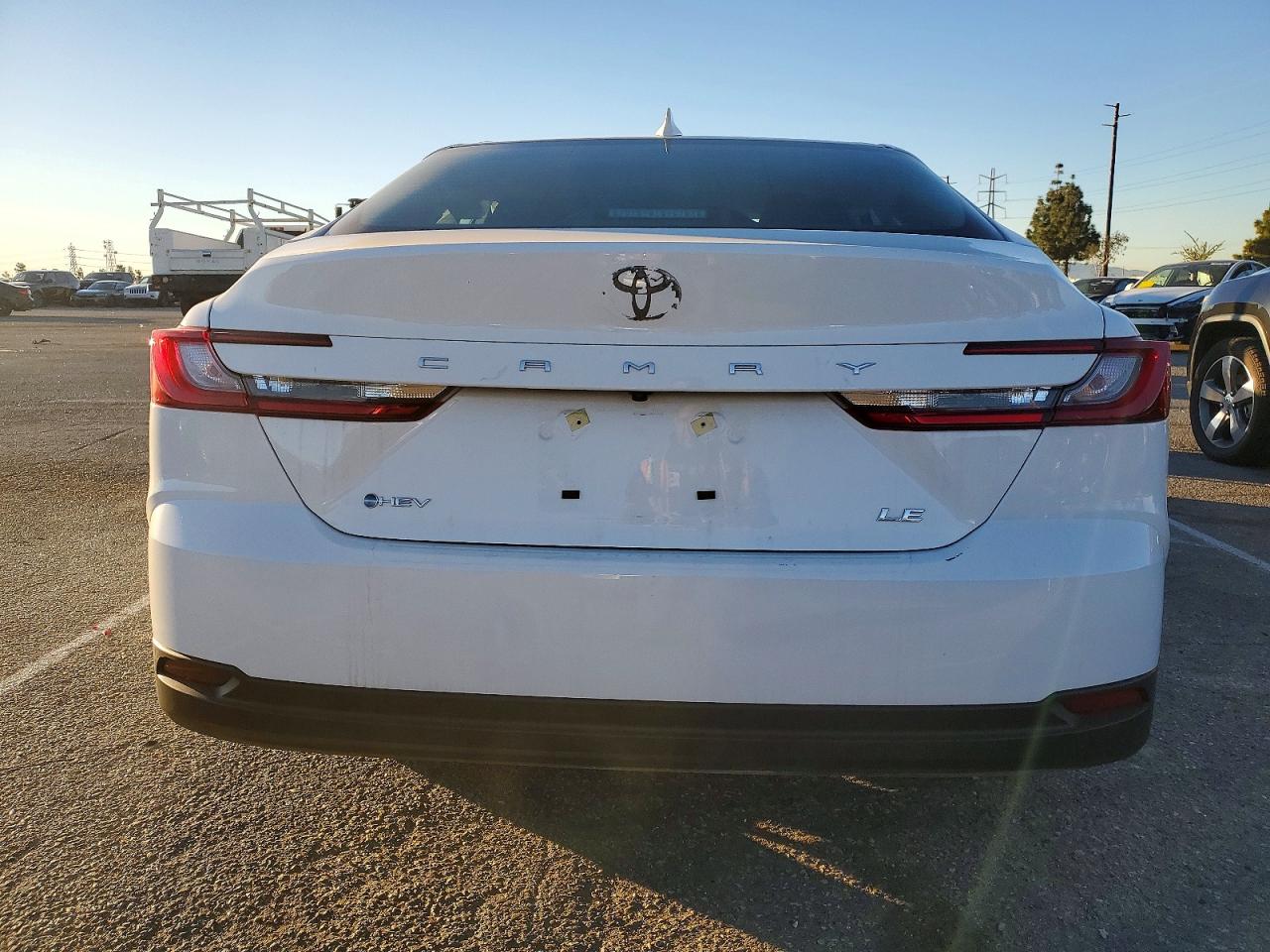 2025 TOYOTA CAMRY XSE photo 6