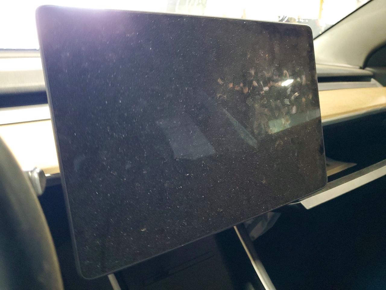 2018 TESLA MODEL 3 photo 9