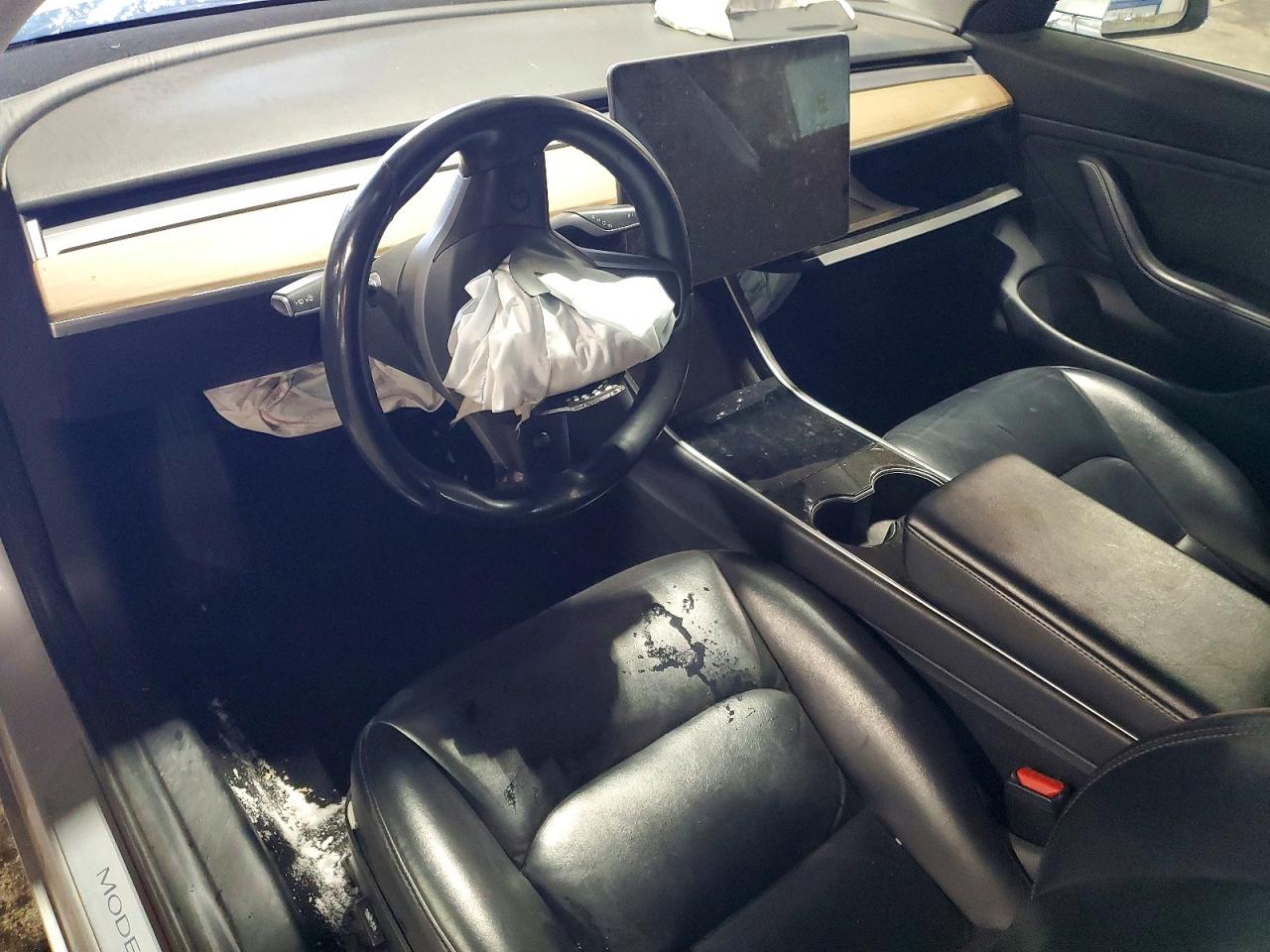 2018 TESLA MODEL 3 photo 8