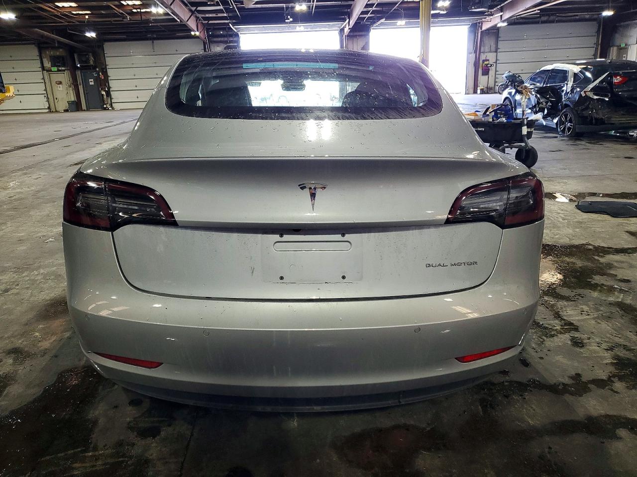 2018 TESLA MODEL 3 photo 6