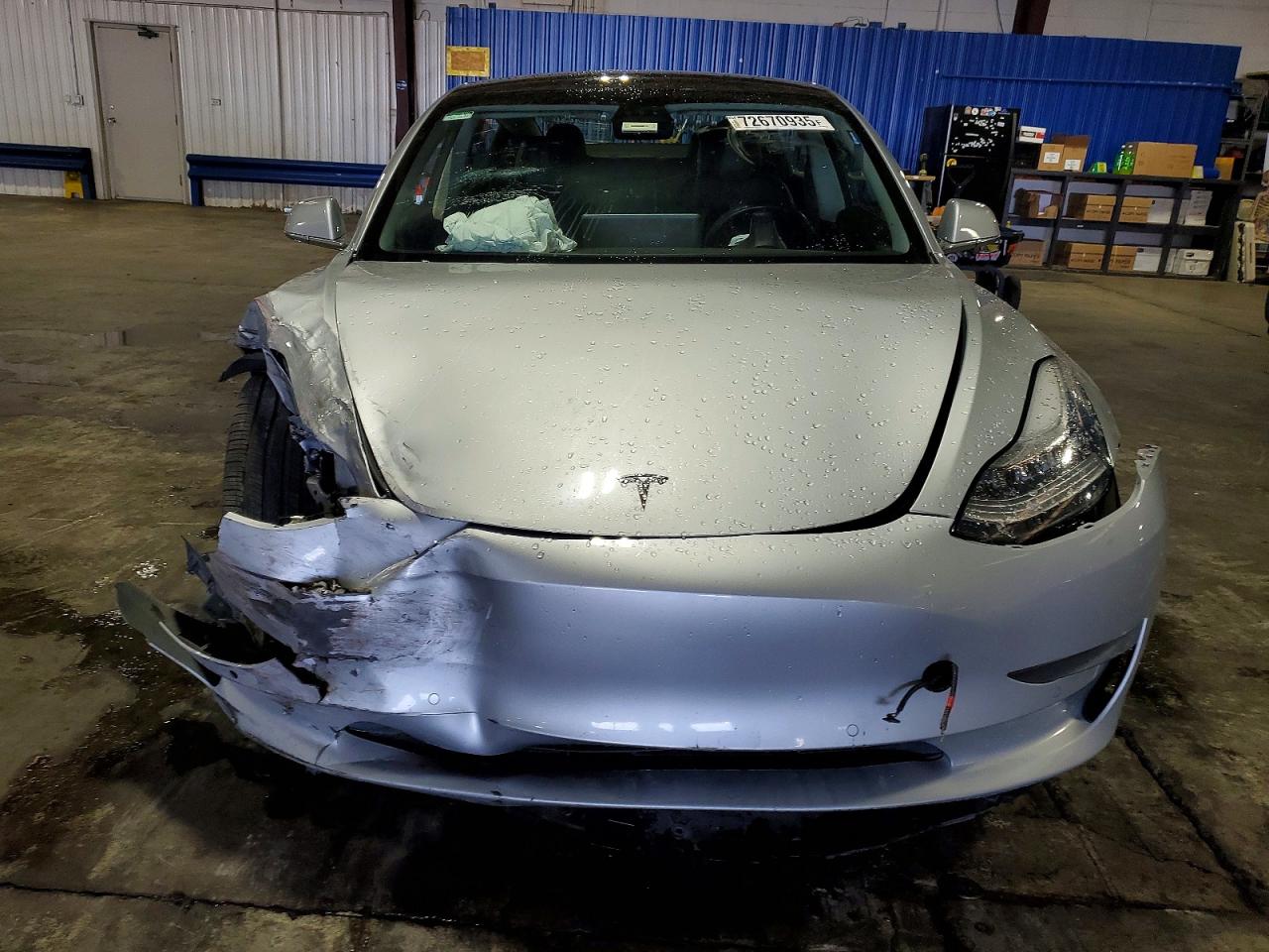 2018 TESLA MODEL 3 photo 5