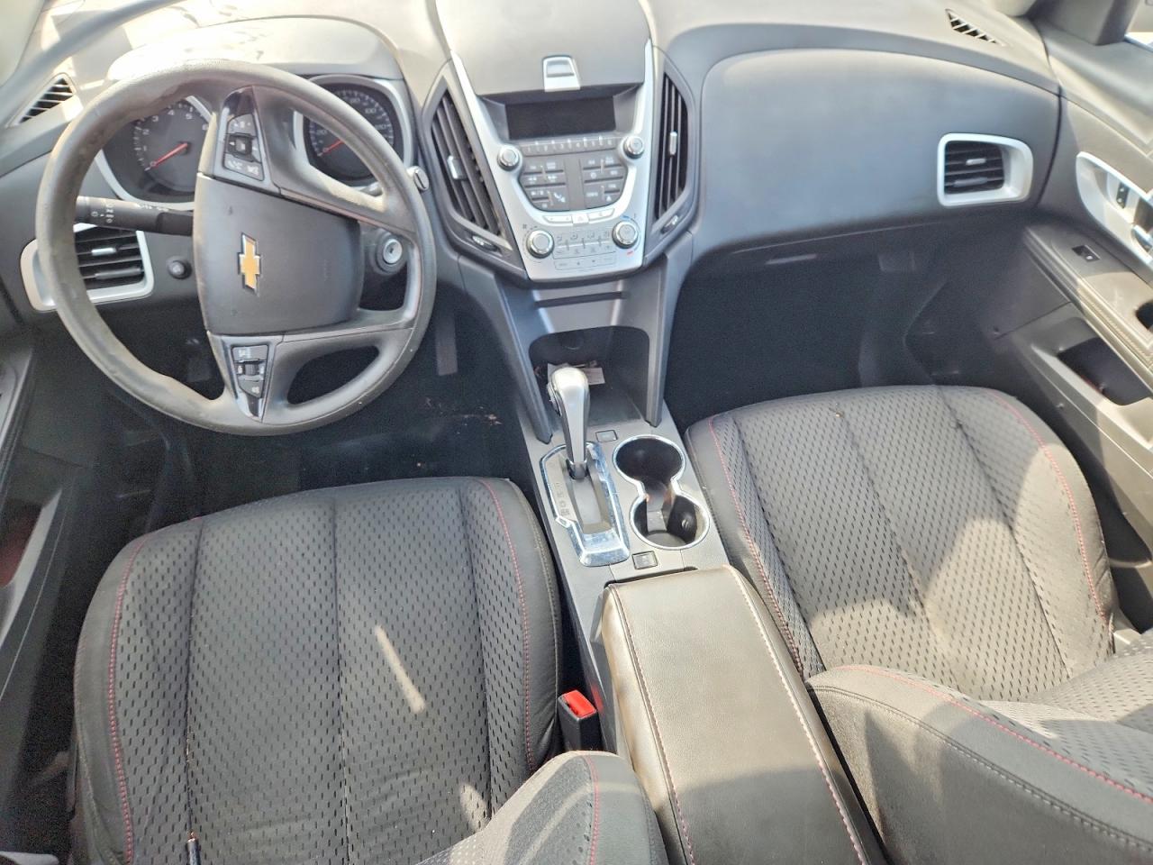 2013 CHEVROLET EQUINOX LS photo 8