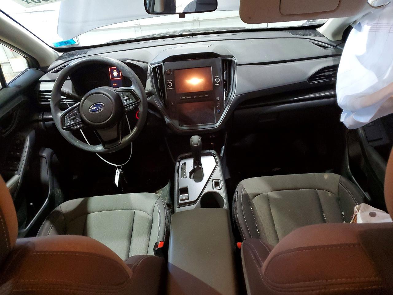 2024 SUBARU CROSSTREK photo 8