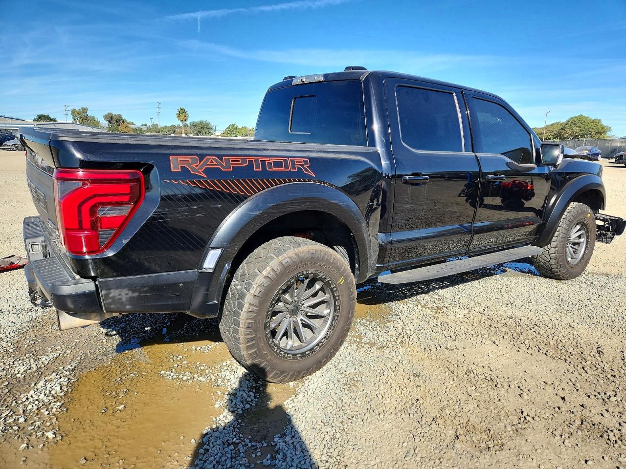 2024 FORD F150 RAPTOR photo 3