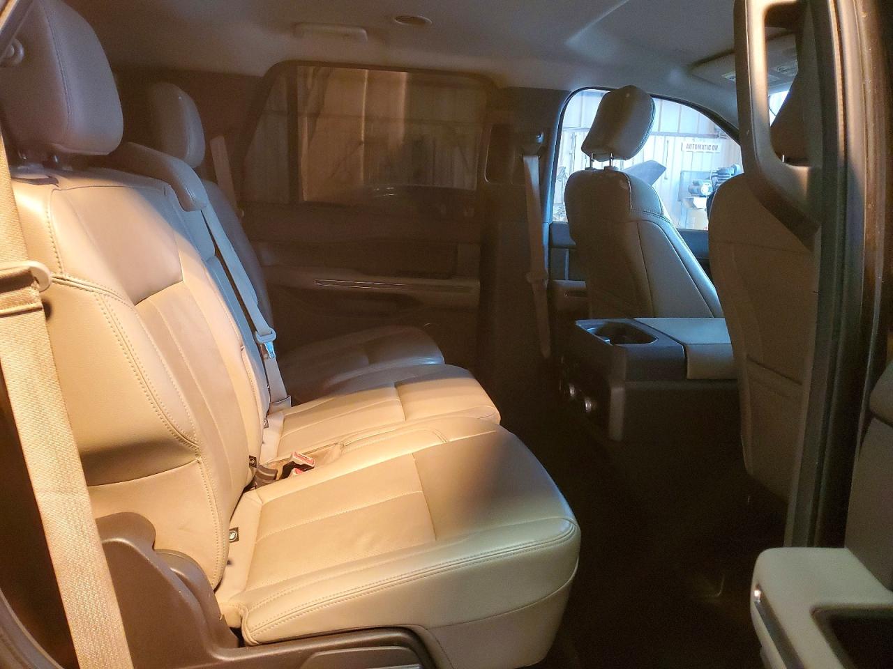 2019 FORD EXPEDITION XLT photo 21