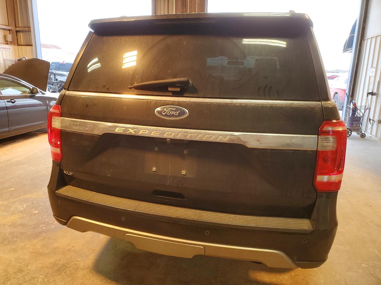 2019 FORD EXPEDITION XLT photo 11