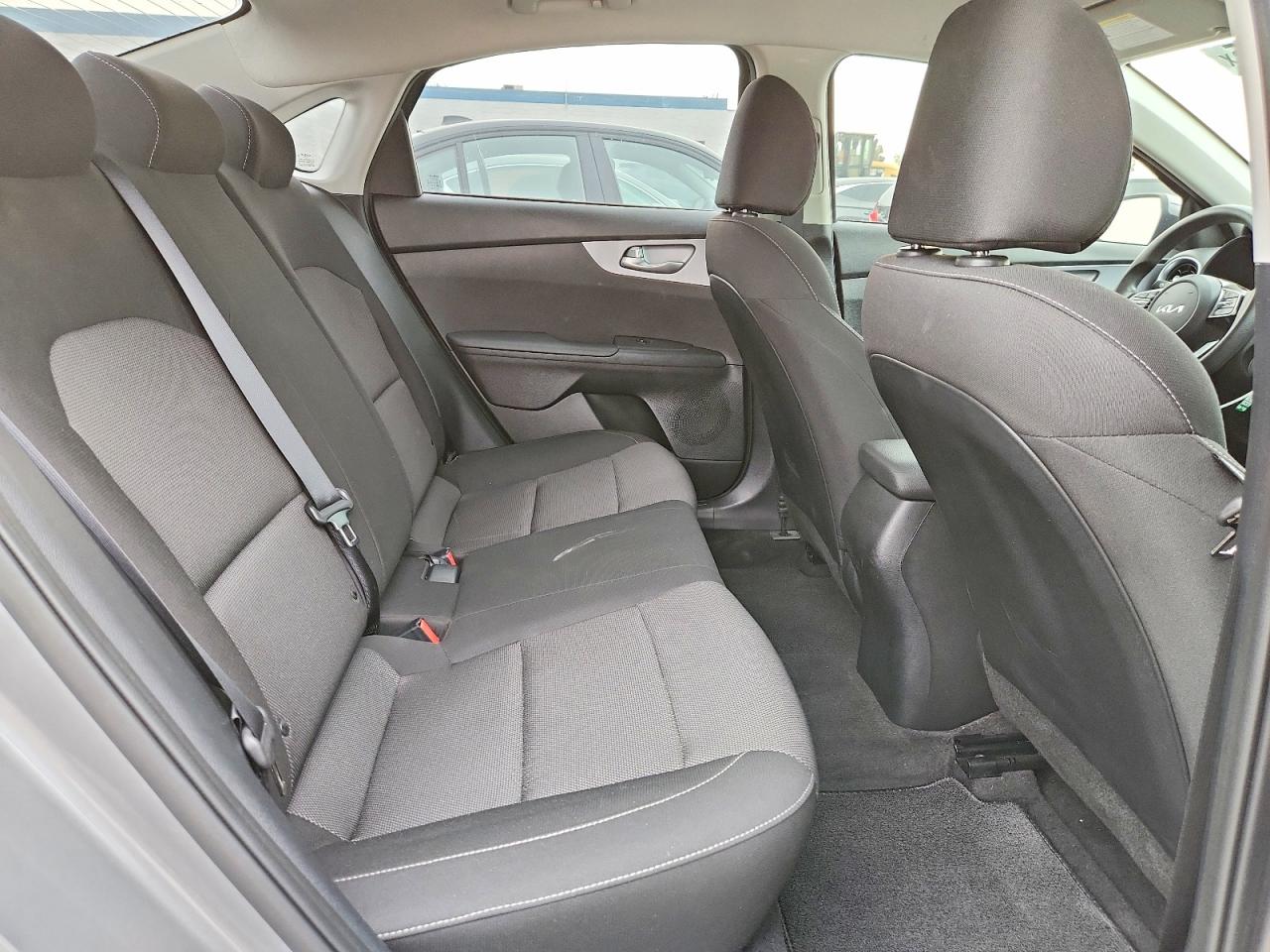 2024 KIA FORTE LX photo 10