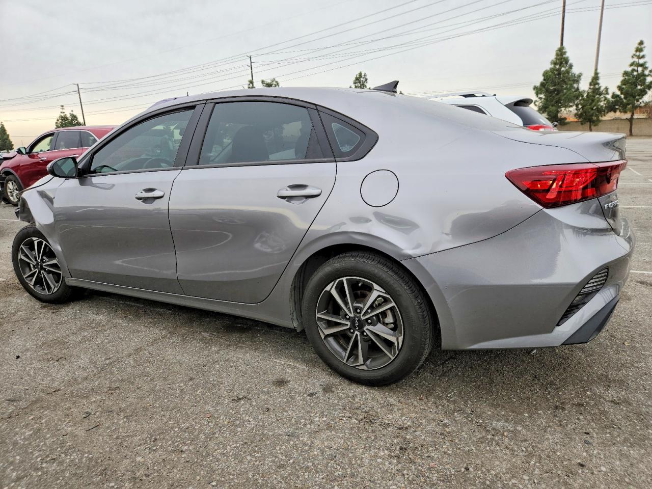 2024 KIA FORTE LX photo 2
