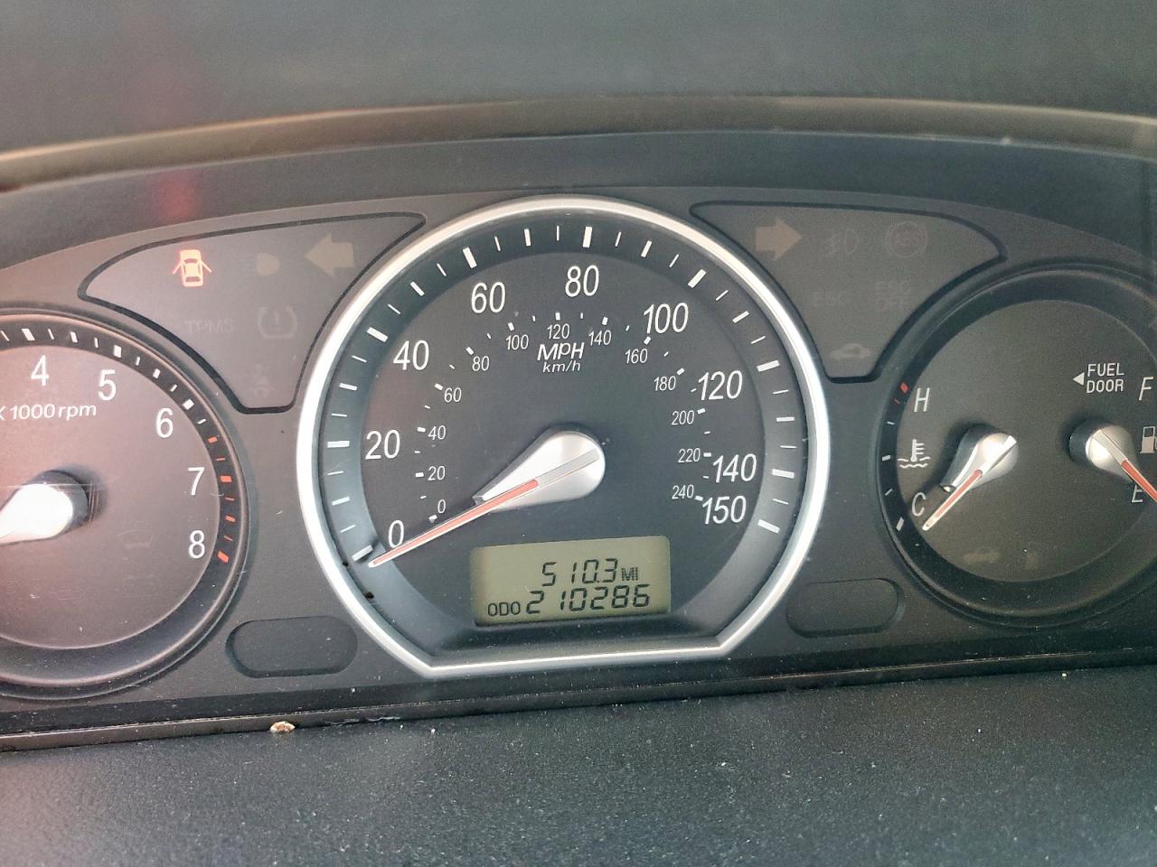 2008 HYUNDAI SONATA photo 25