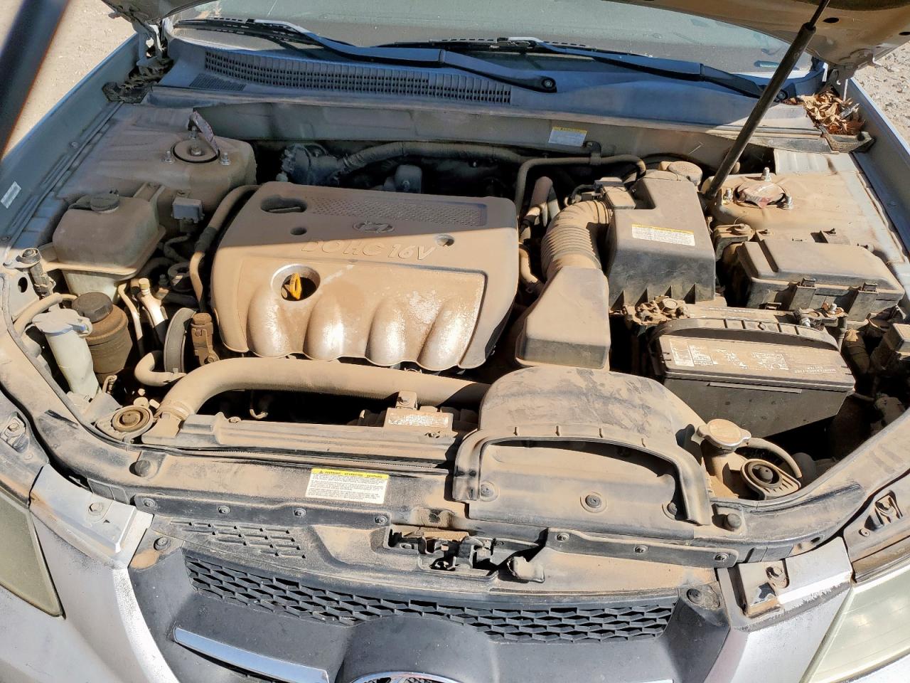 2008 HYUNDAI SONATA photo 31