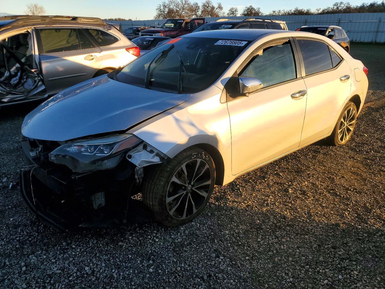 2017 TOYOTA COROLLA