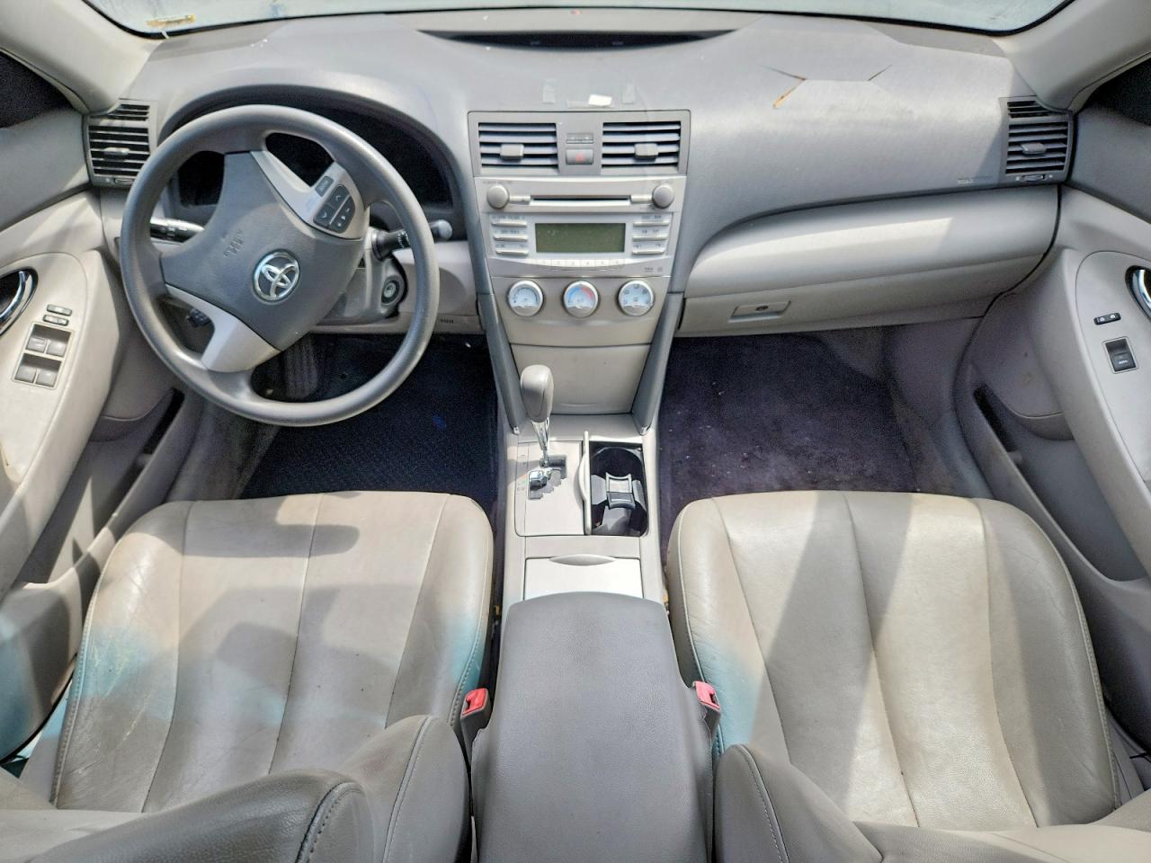 2011 TOYOTA CAMRY BASE photo 15