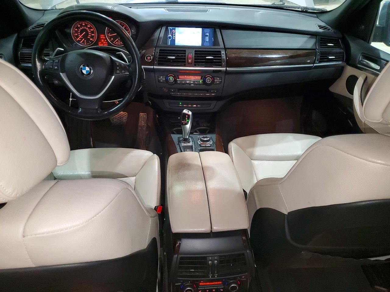 2012 BMW X5 XDRIVE50I photo 8