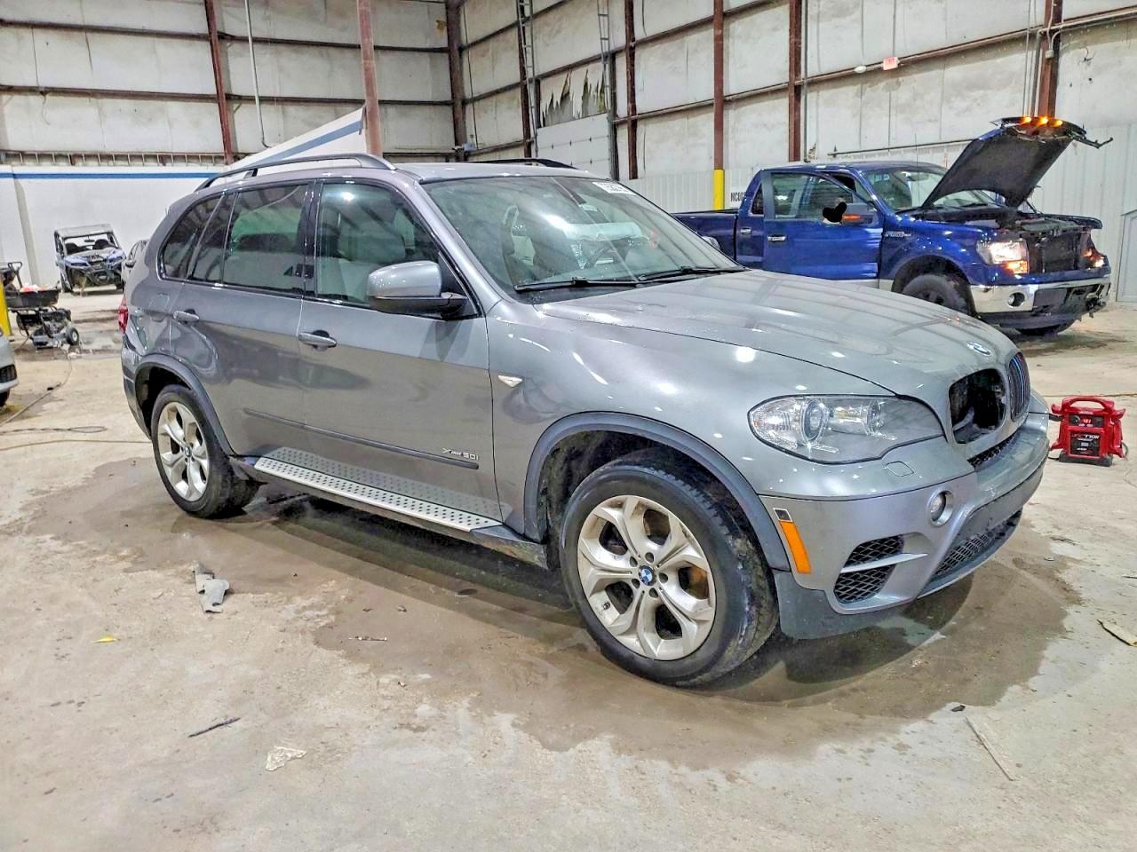 2012 BMW X5 XDRIVE50I photo 4