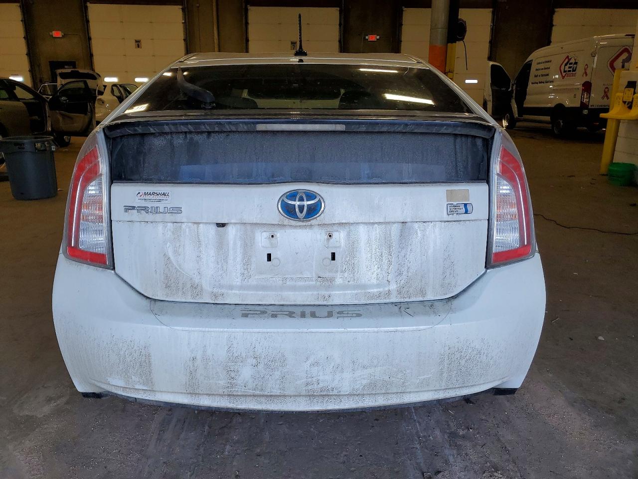 2014 TOYOTA PRIUS photo 11