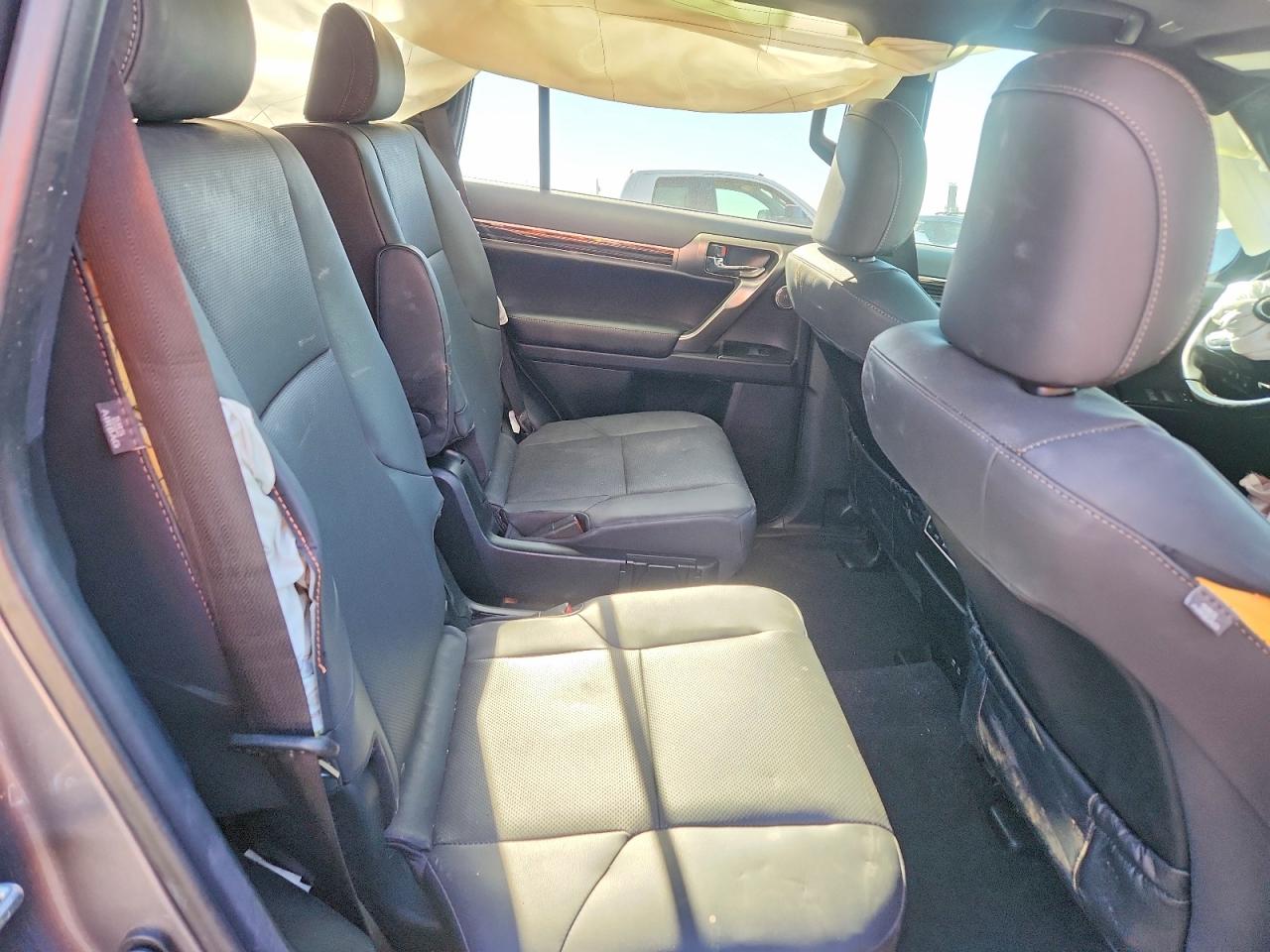 2022 LEXUS GX 460 photo 10