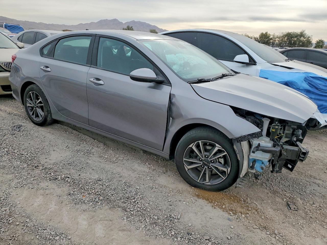 2024 KIA FORTE LXS photo 7